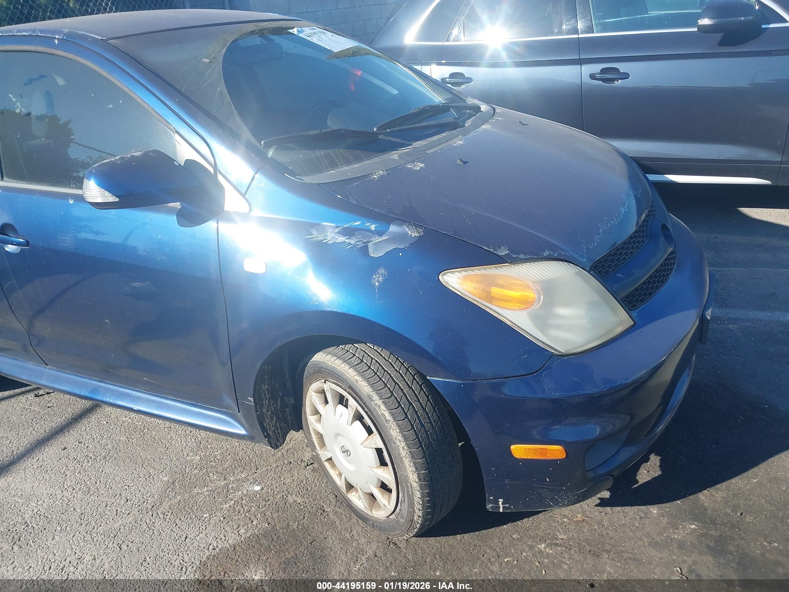SCION XA image 6