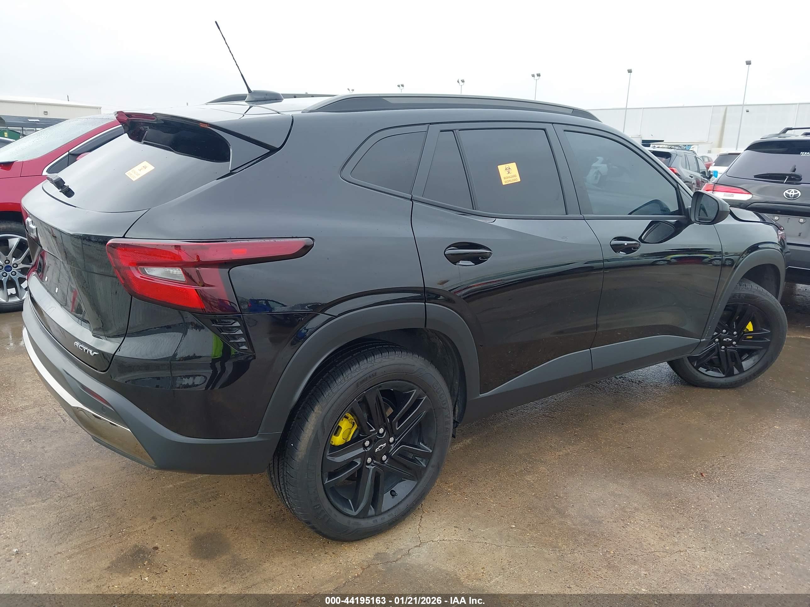 CHEVROLET TRAX image 4
