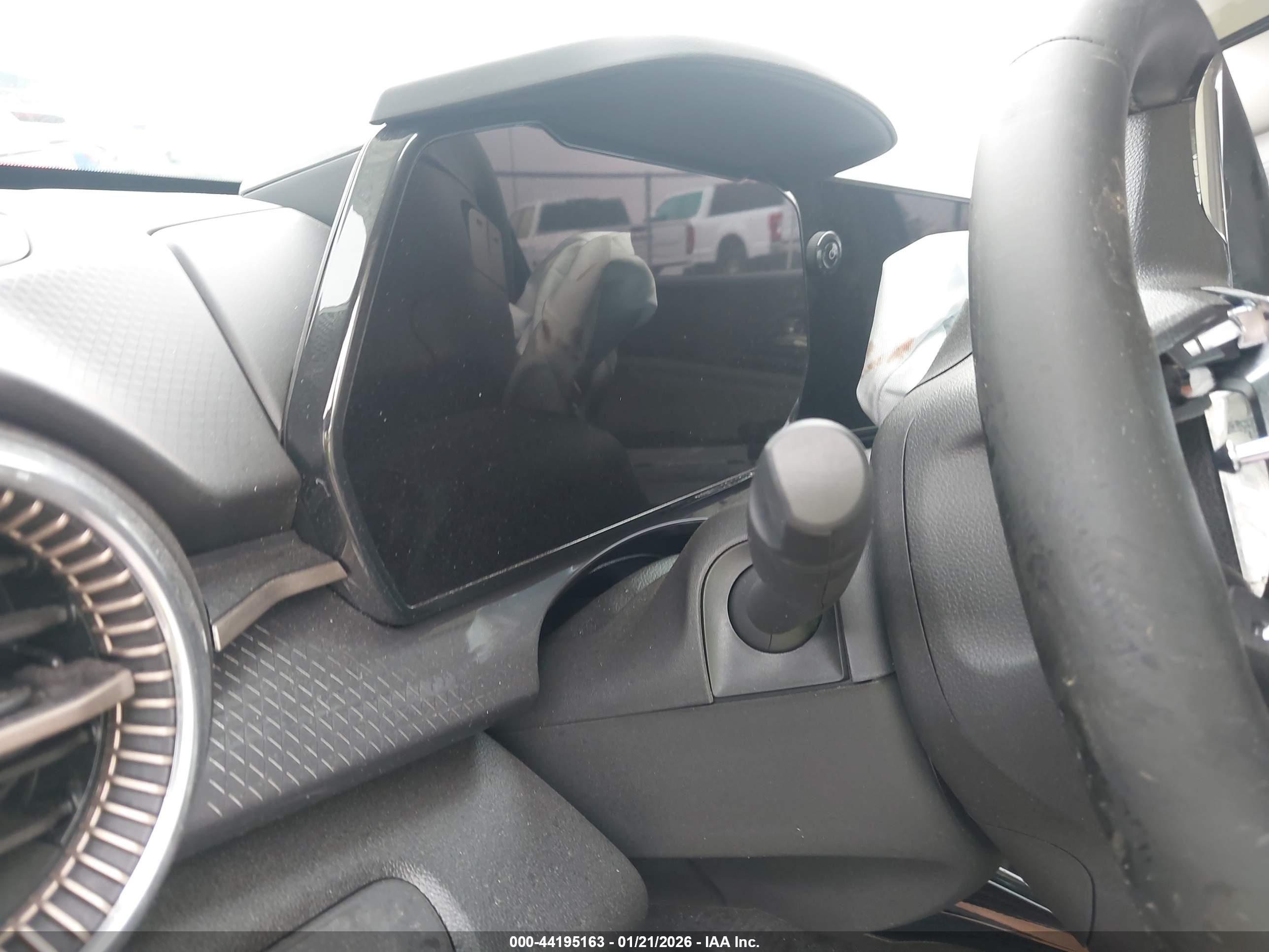 CHEVROLET TRAX image 7