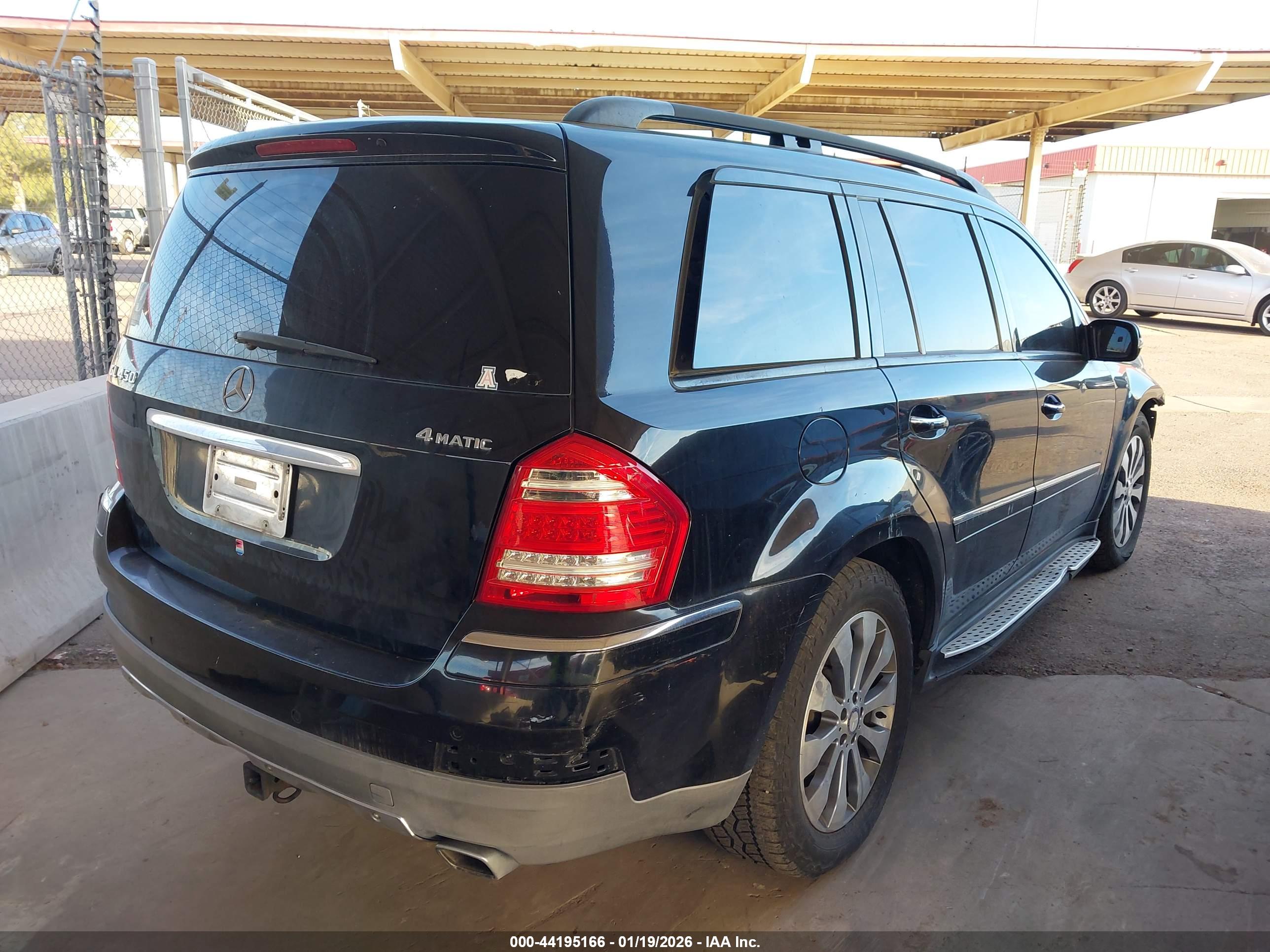 MERCEDES-BENZ GL image 4