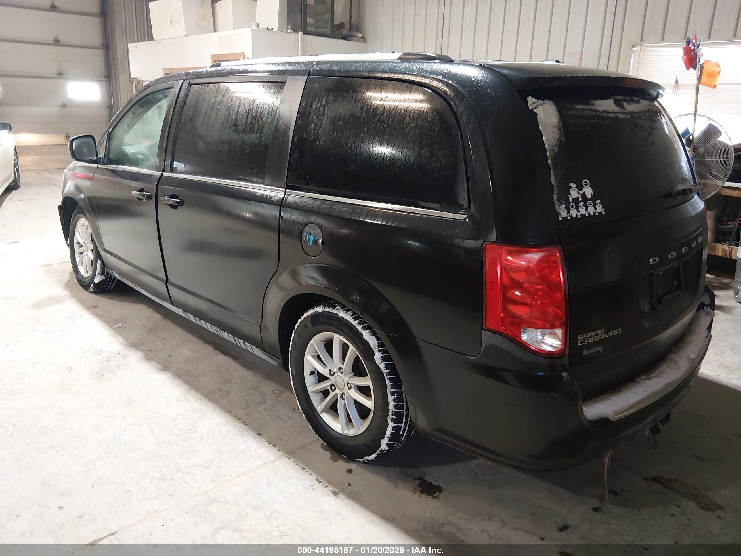 DODGE GRAND image 3