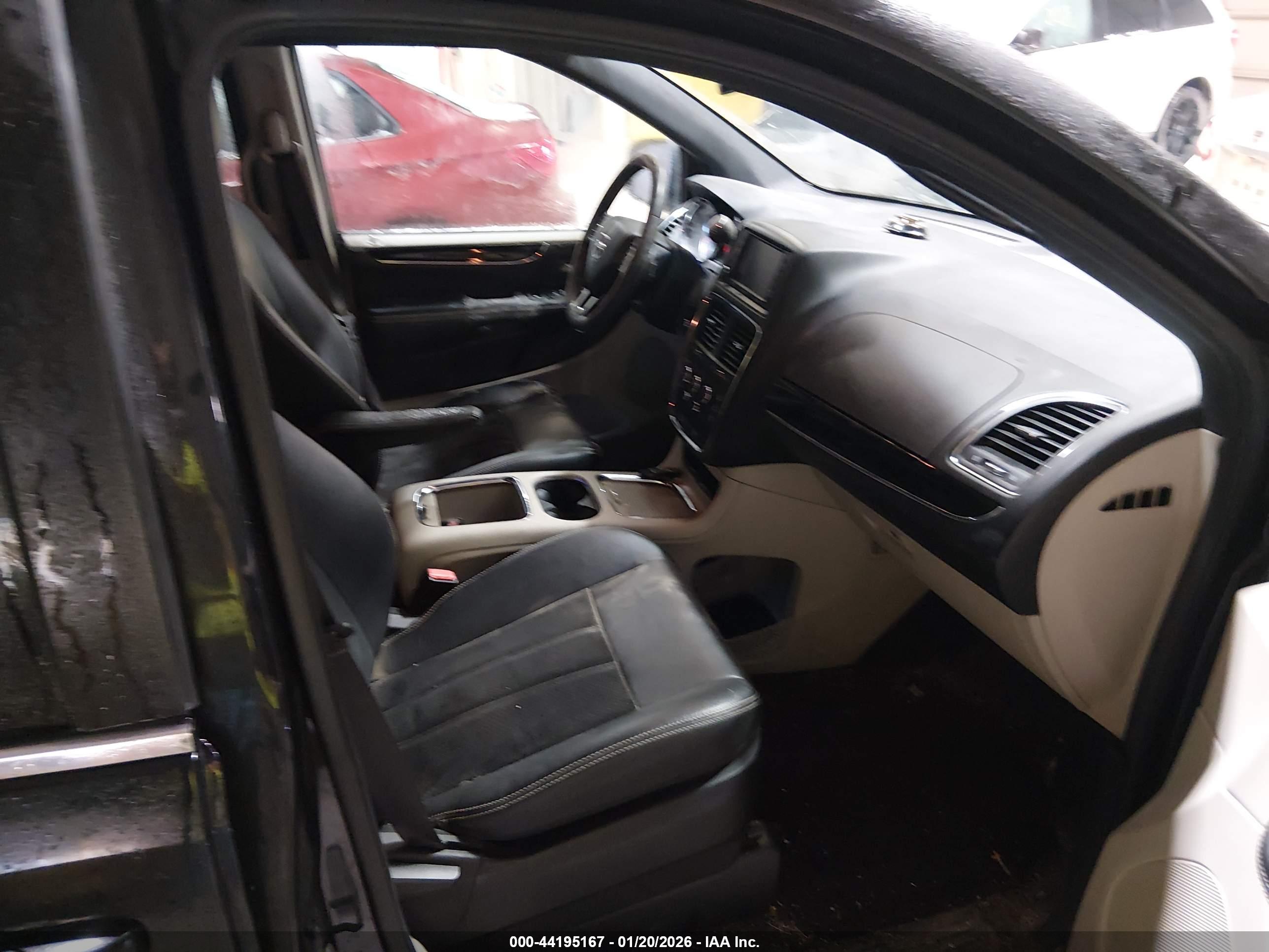 DODGE GRAND image 5