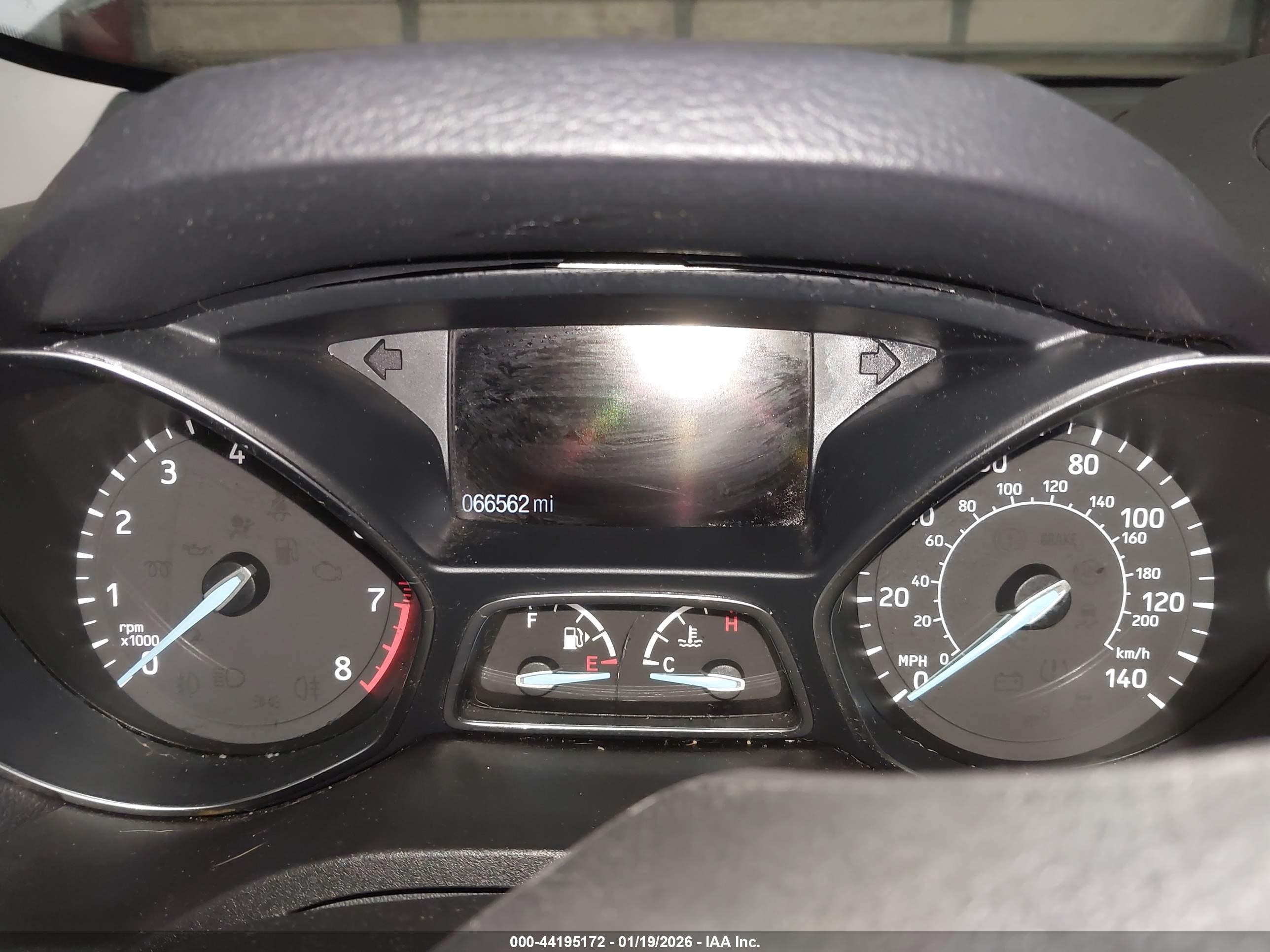 FORD ESCAPE image 7
