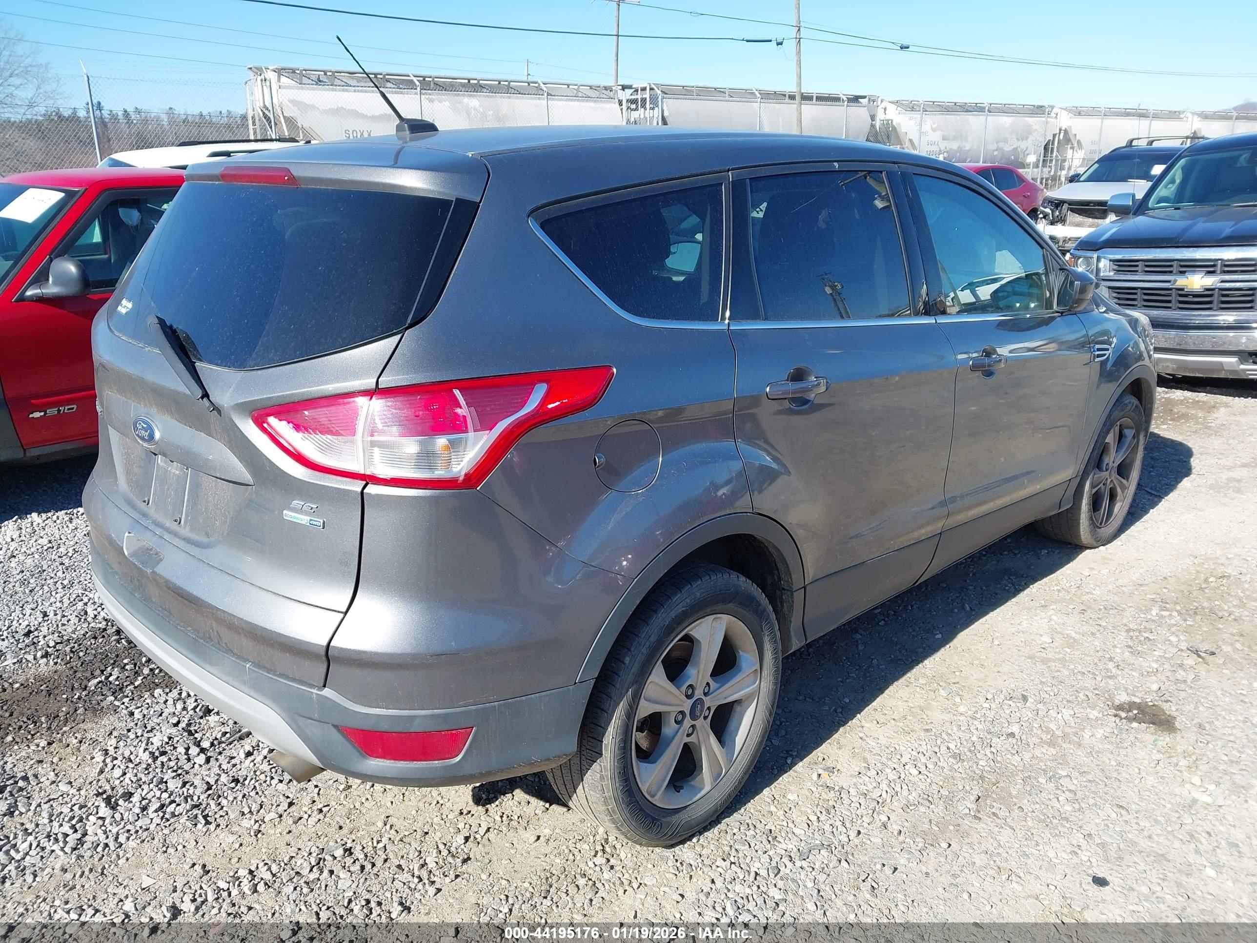FORD ESCAPE image 4
