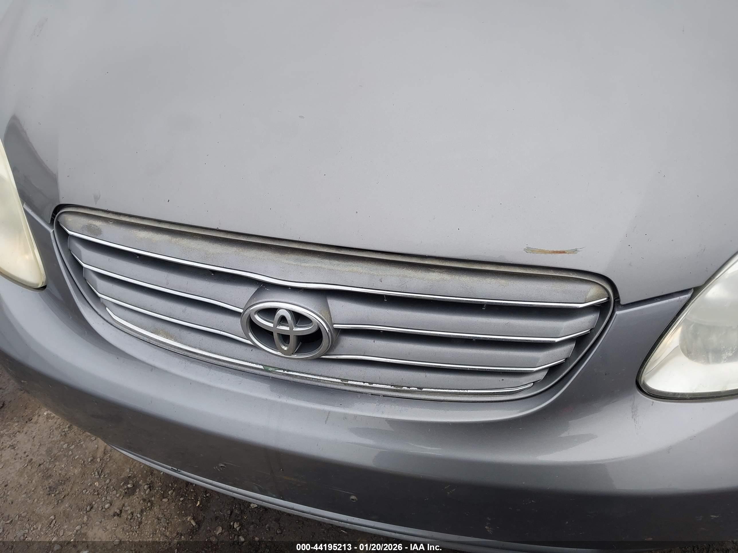 TOYOTA COROLLA image 6