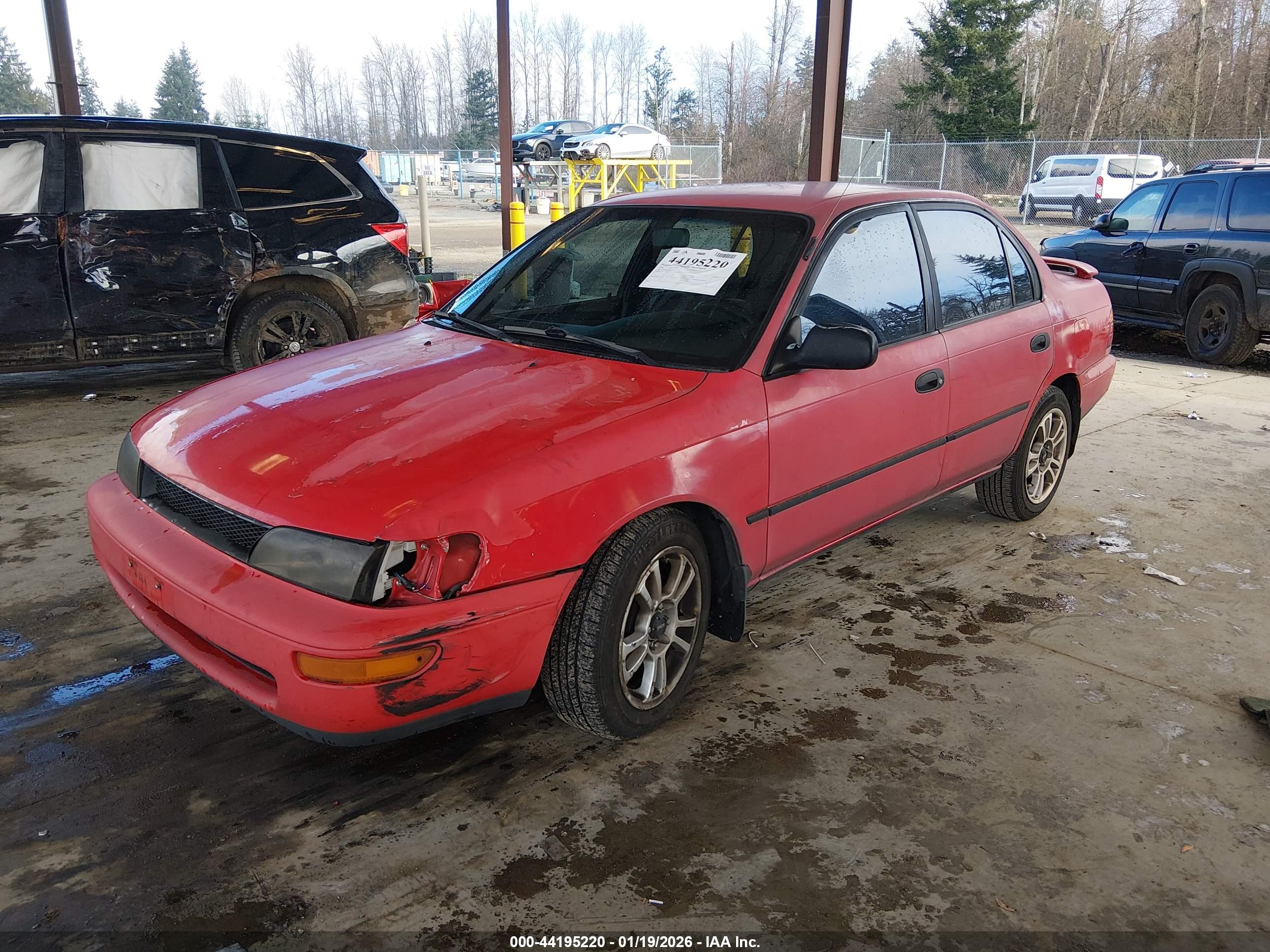 TOYOTA COROLLA image 2