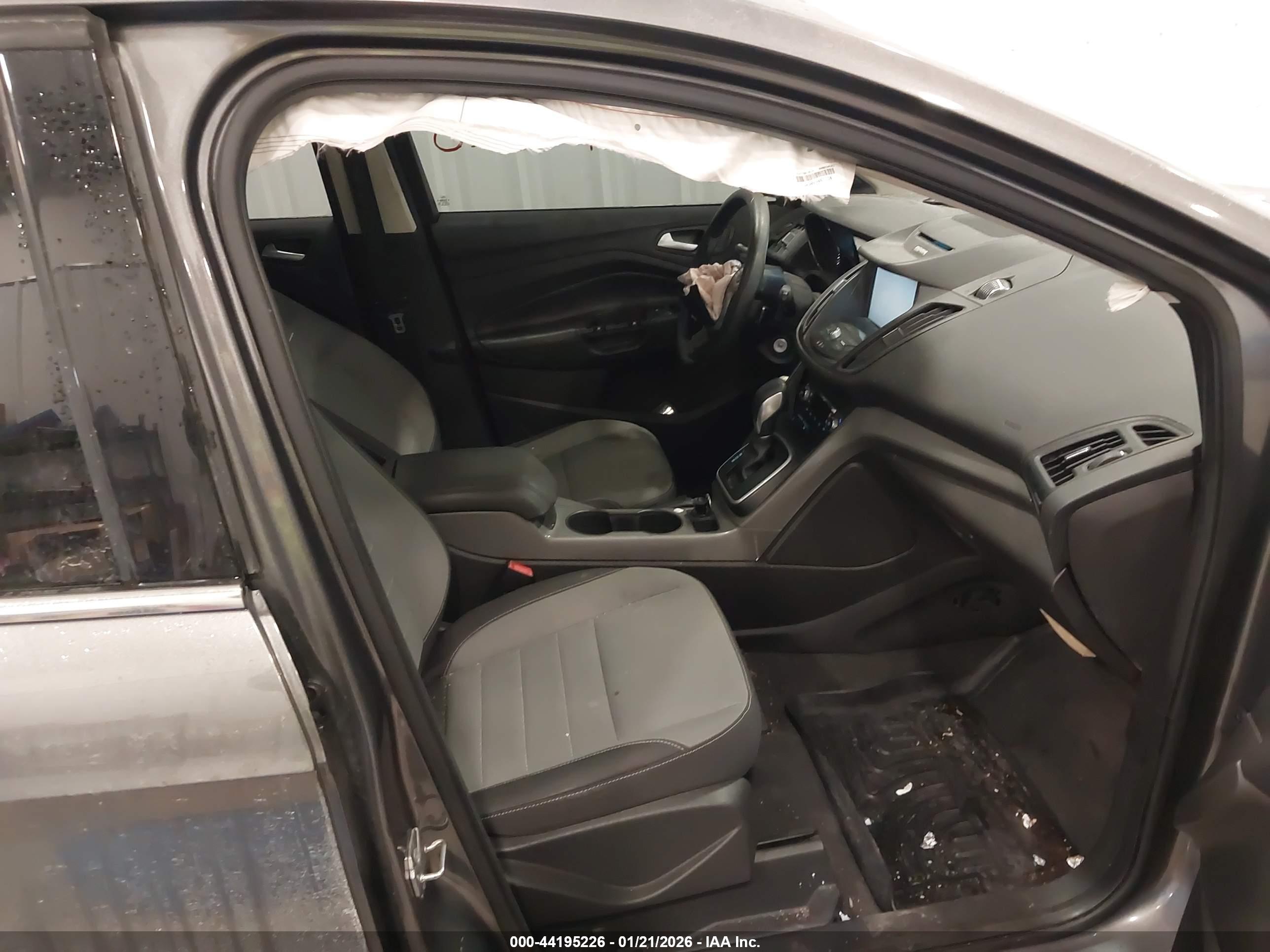 FORD ESCAPE image 5