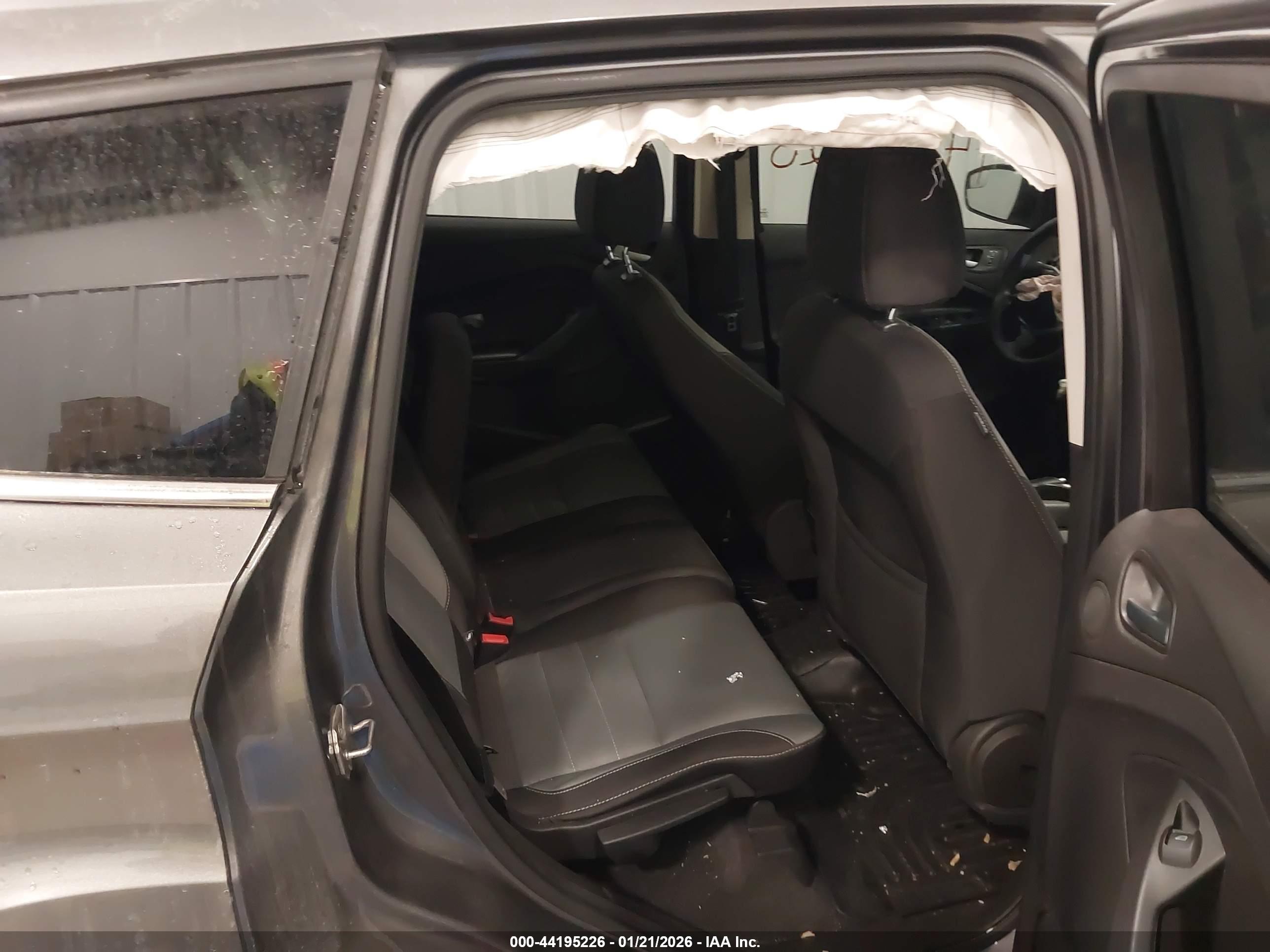FORD ESCAPE image 8