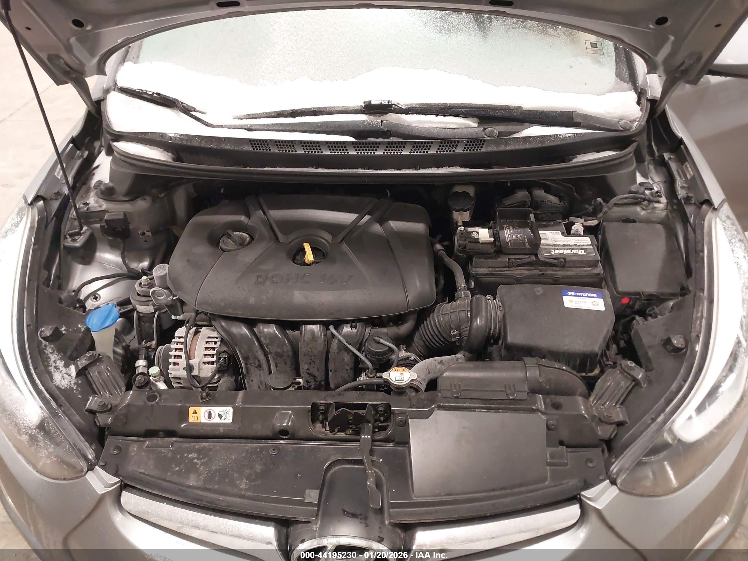 HYUNDAI ELANTRA image 10
