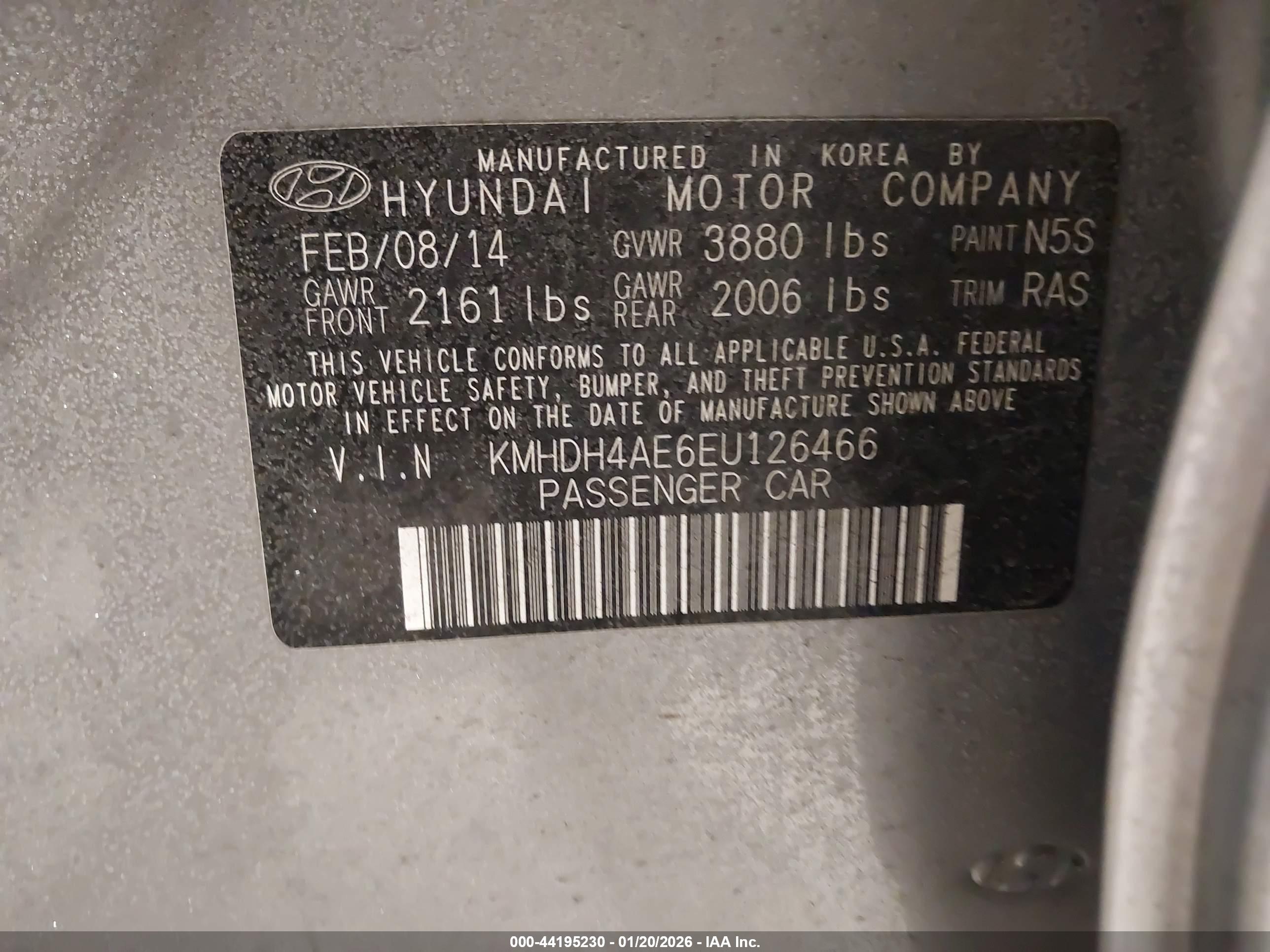 HYUNDAI ELANTRA image 9