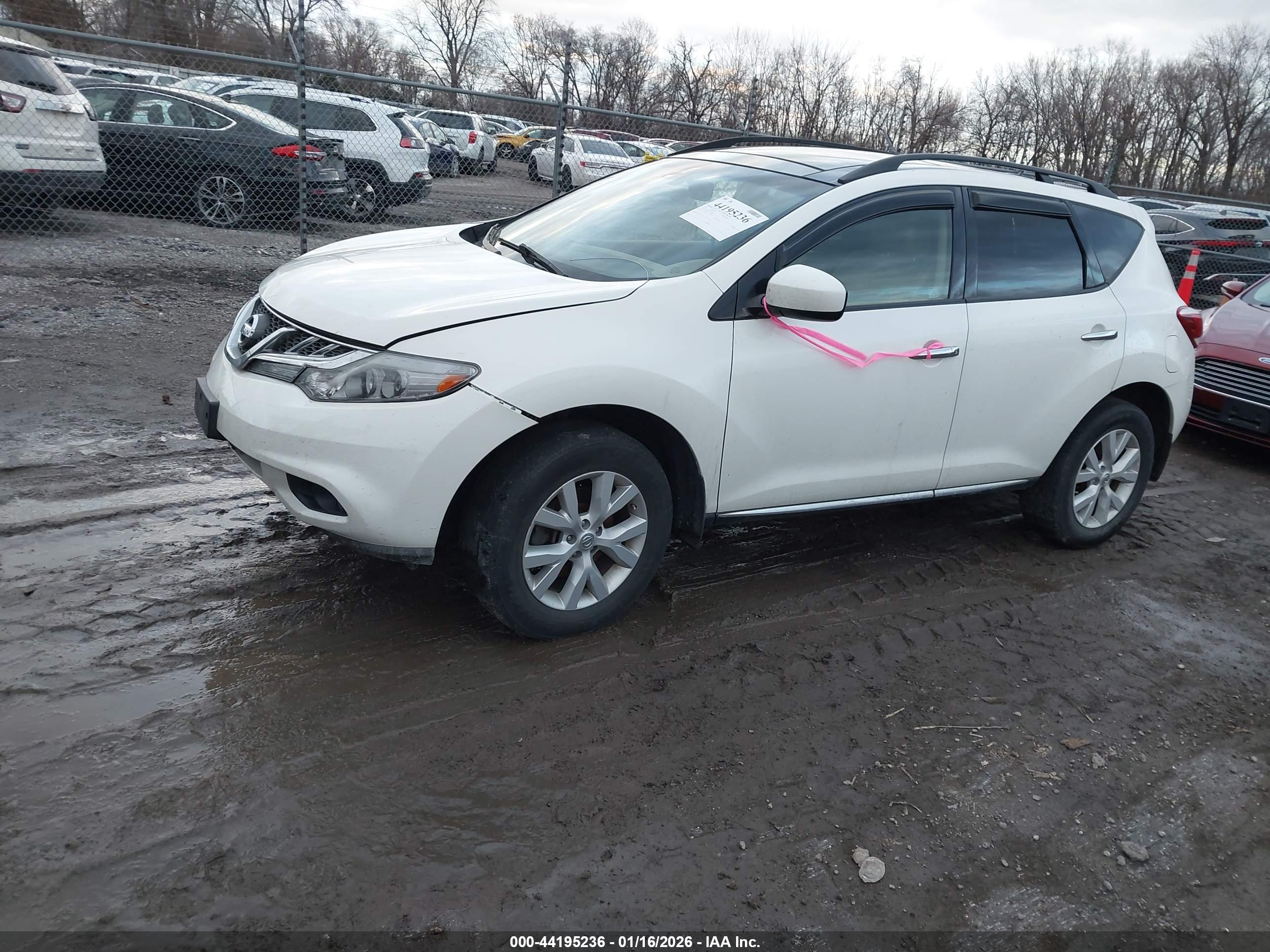 NISSAN MURANO image 2