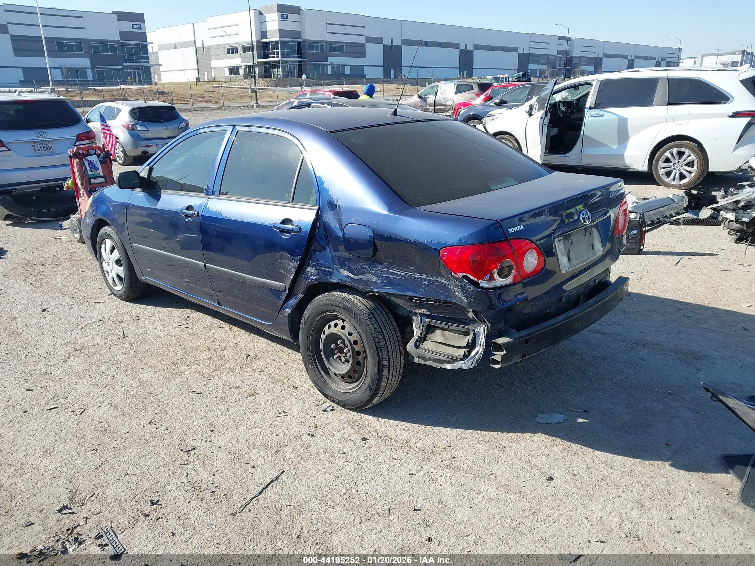 TOYOTA COROLLA image 3