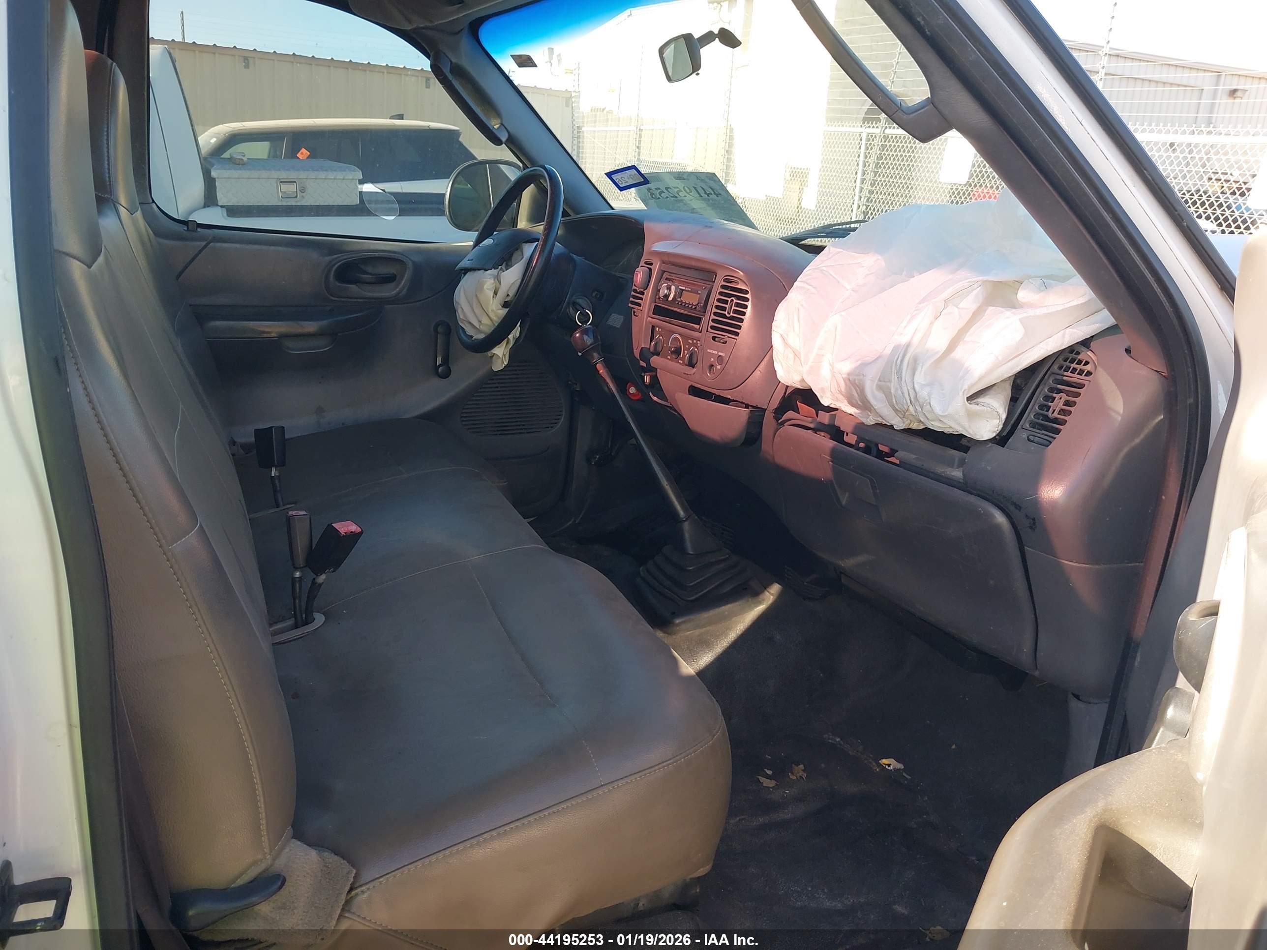 FORD F-150 image 5