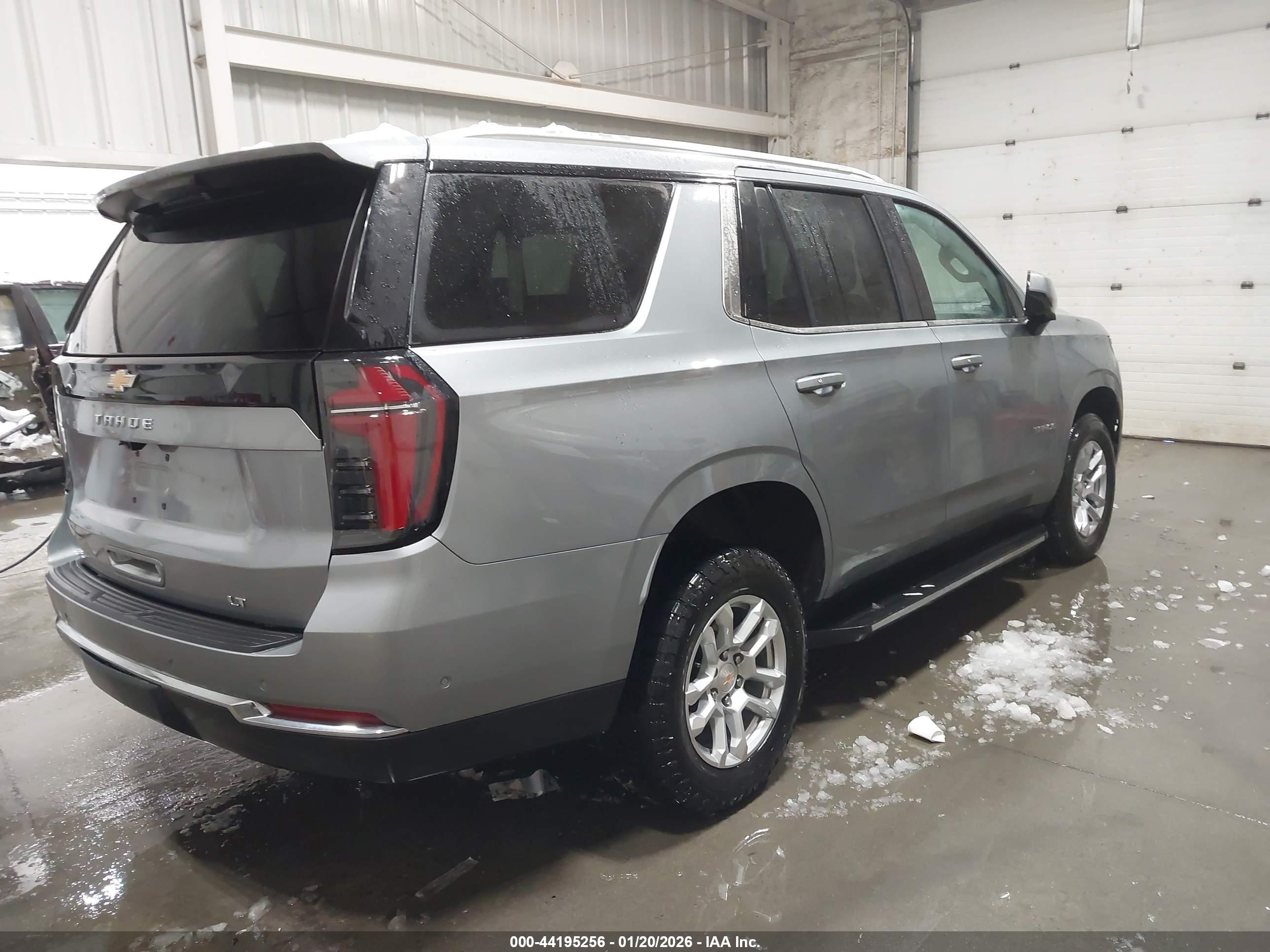 CHEVROLET TAHOE image 4