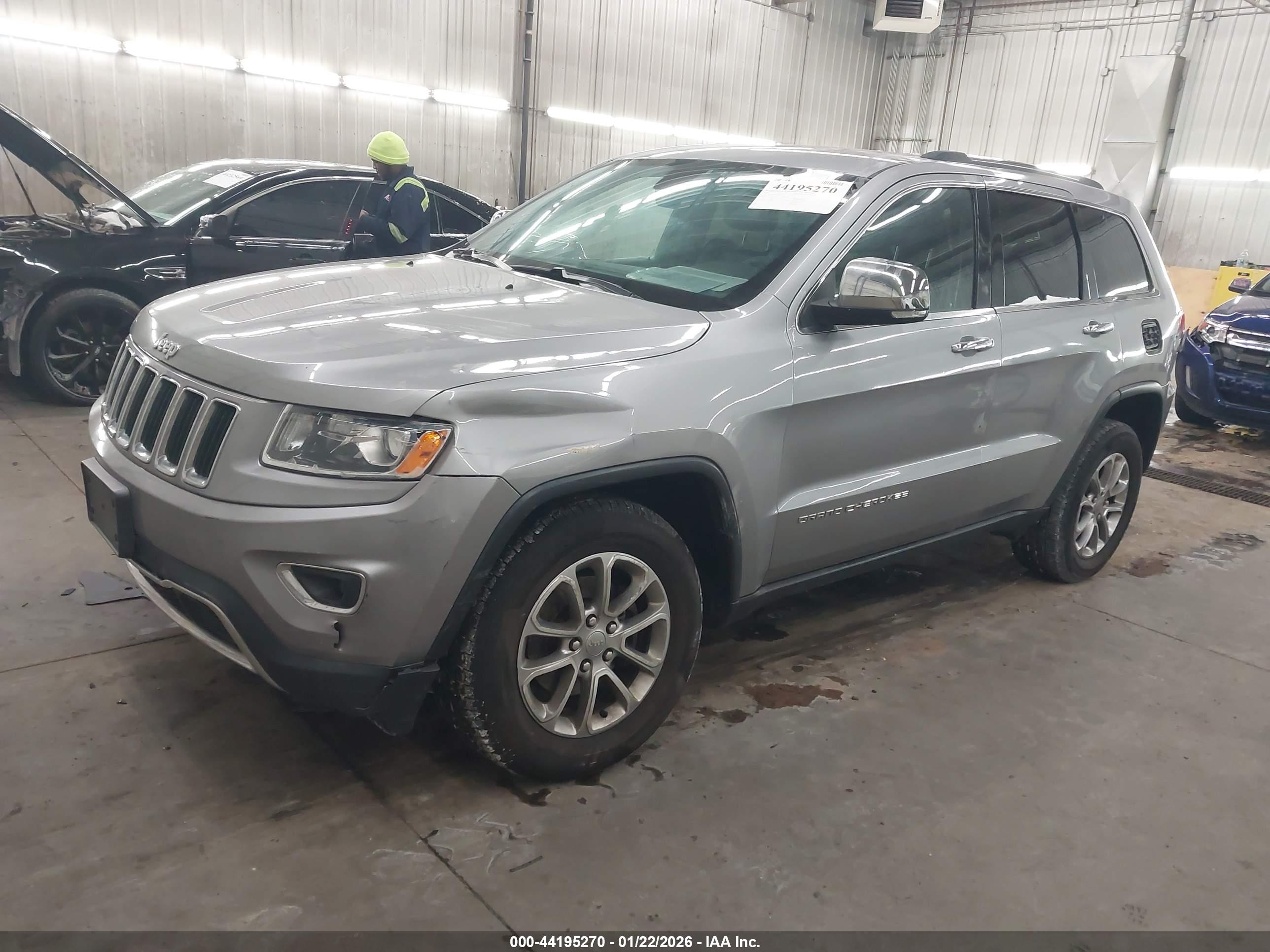 JEEP GRAND image 2