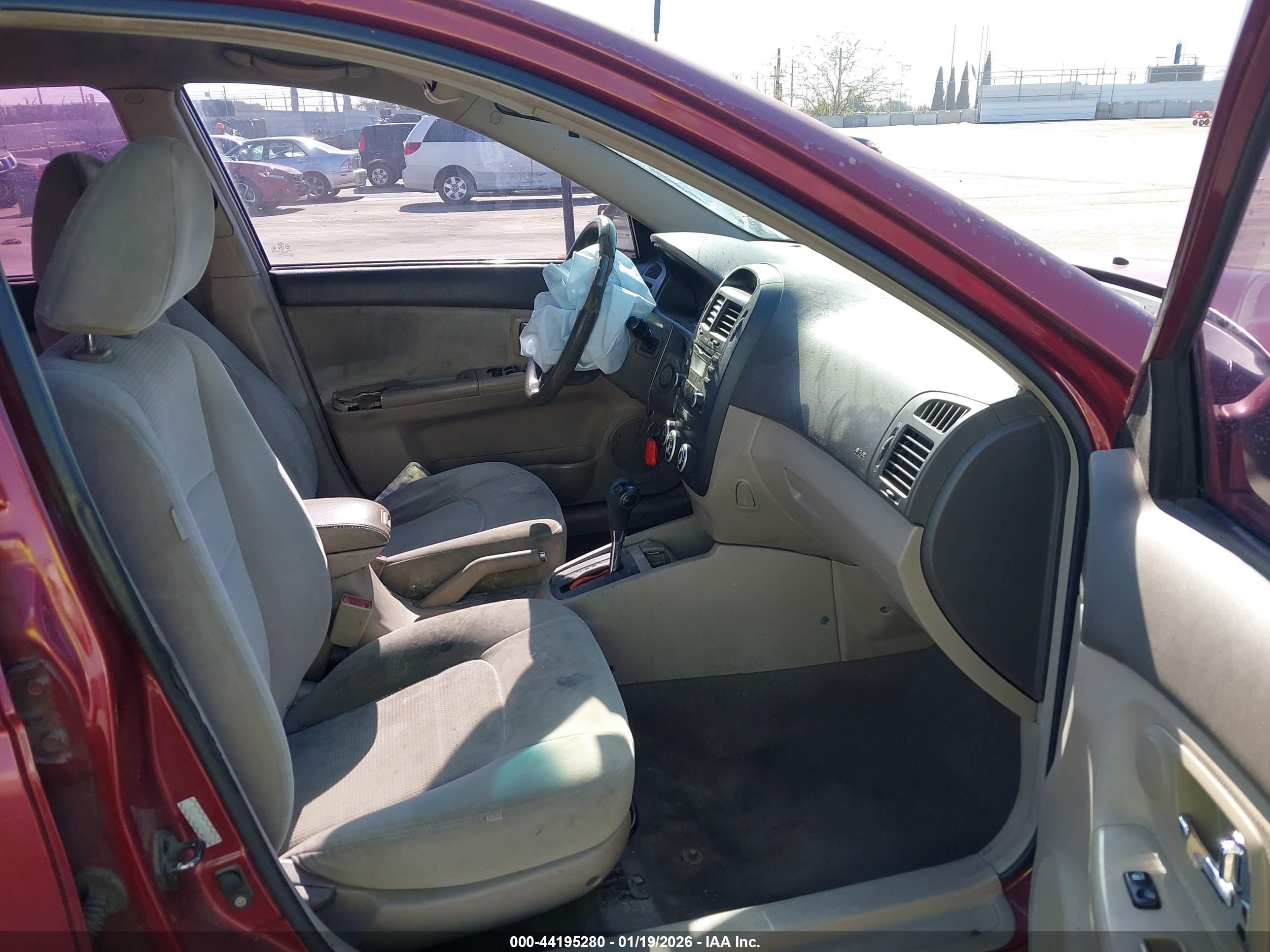 KIA SPECTRA image 5