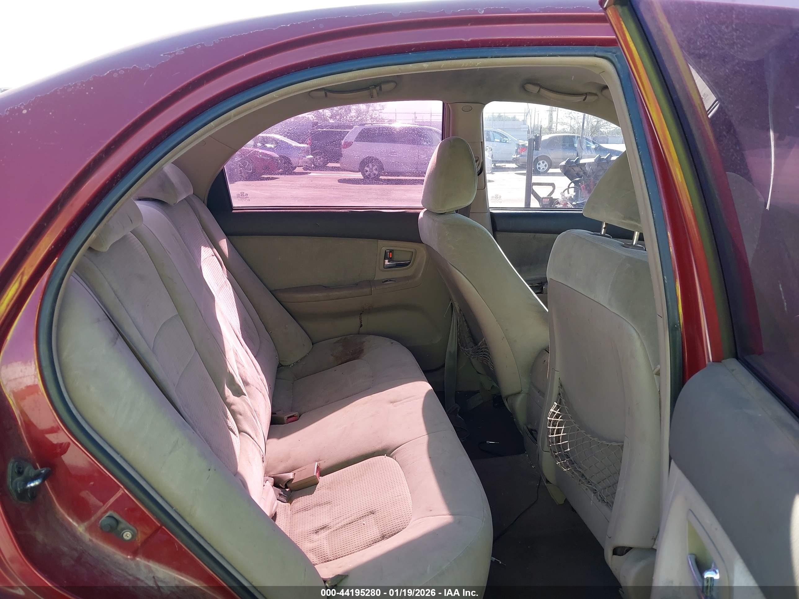 KIA SPECTRA image 8