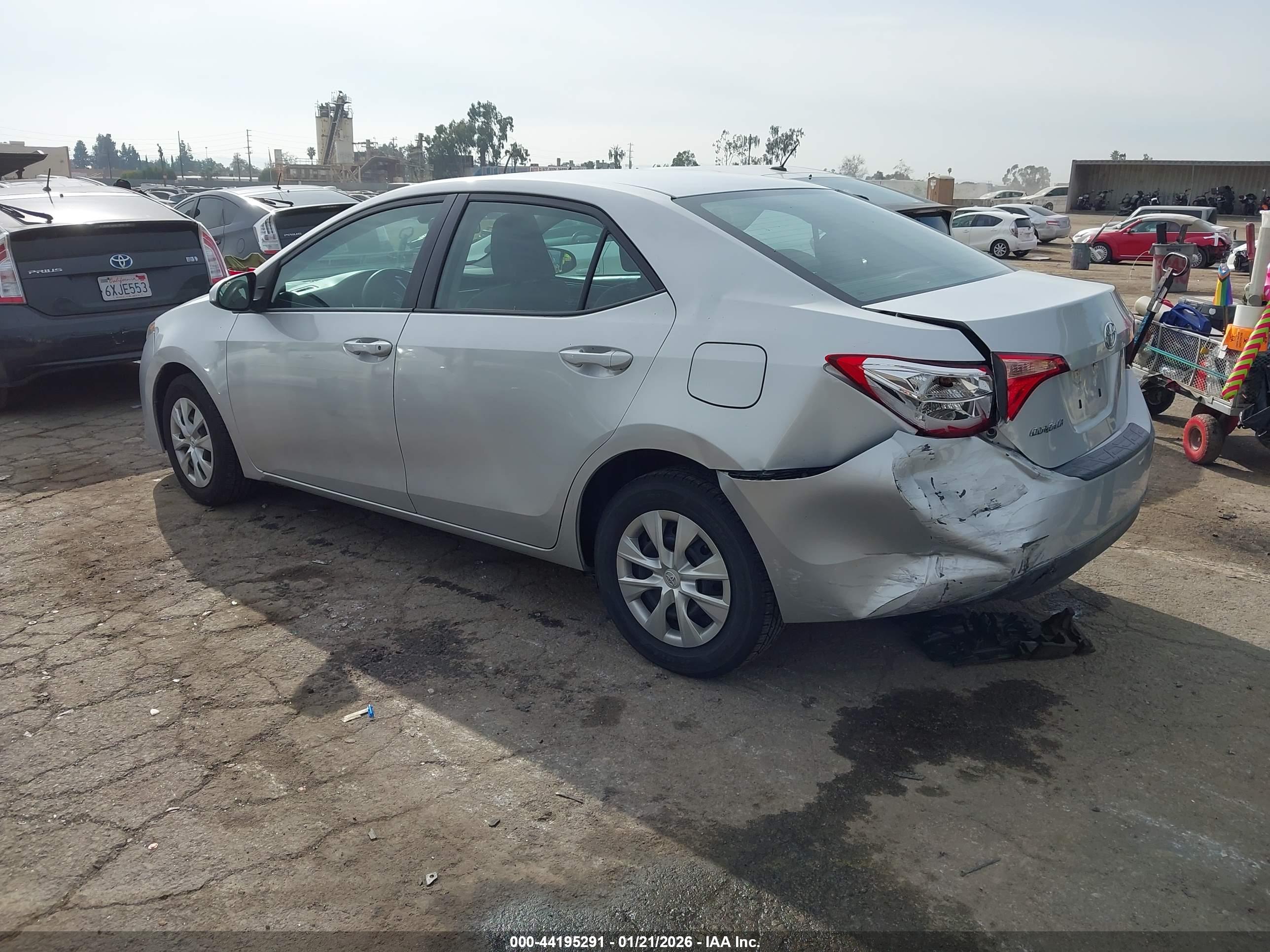 TOYOTA COROLLA image 3