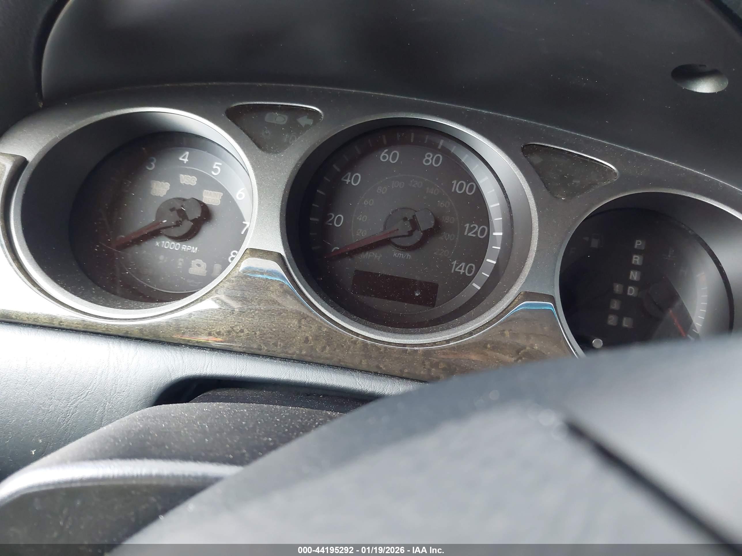 LEXUS ES image 7