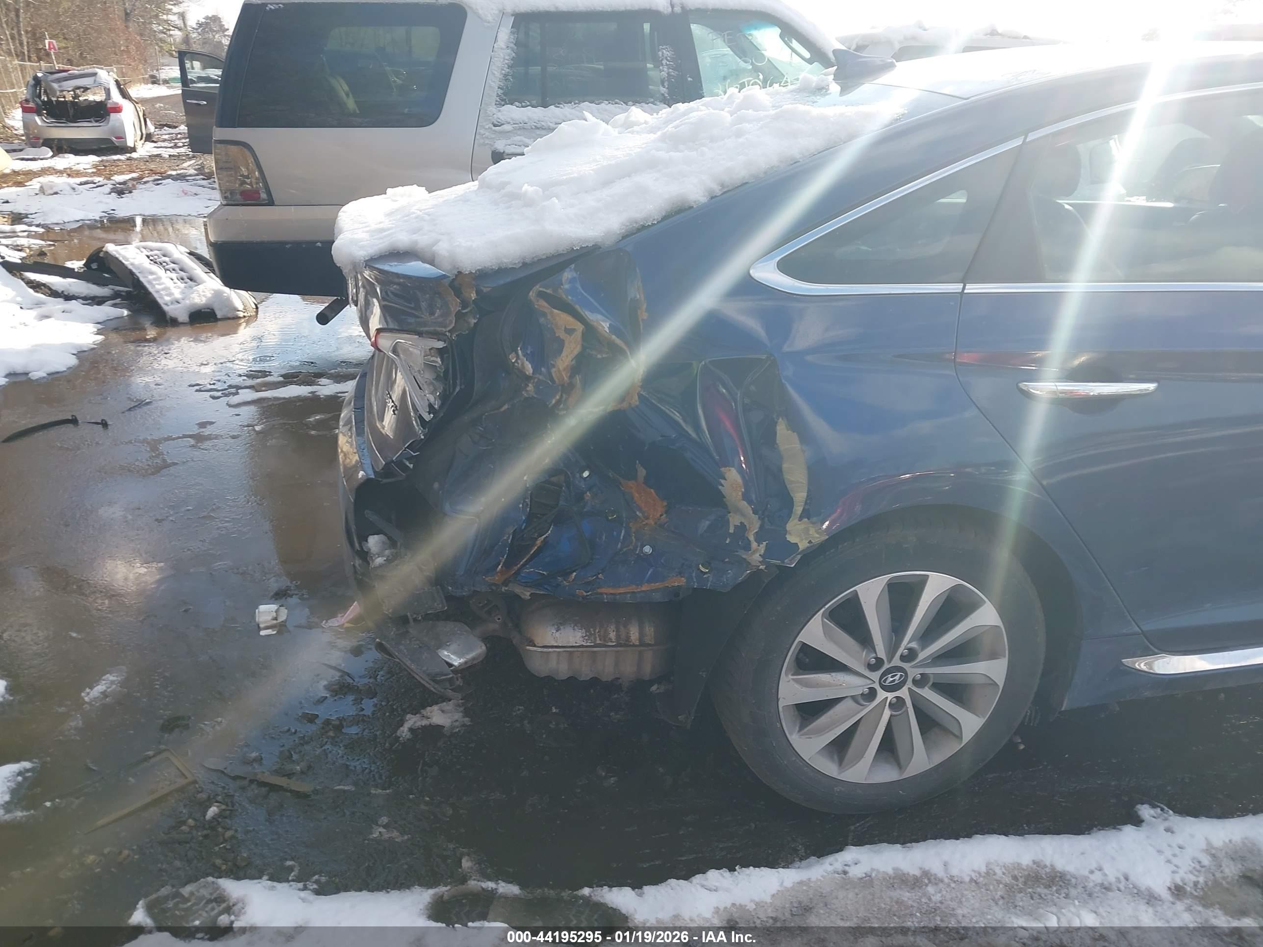 HYUNDAI SONATA image 6