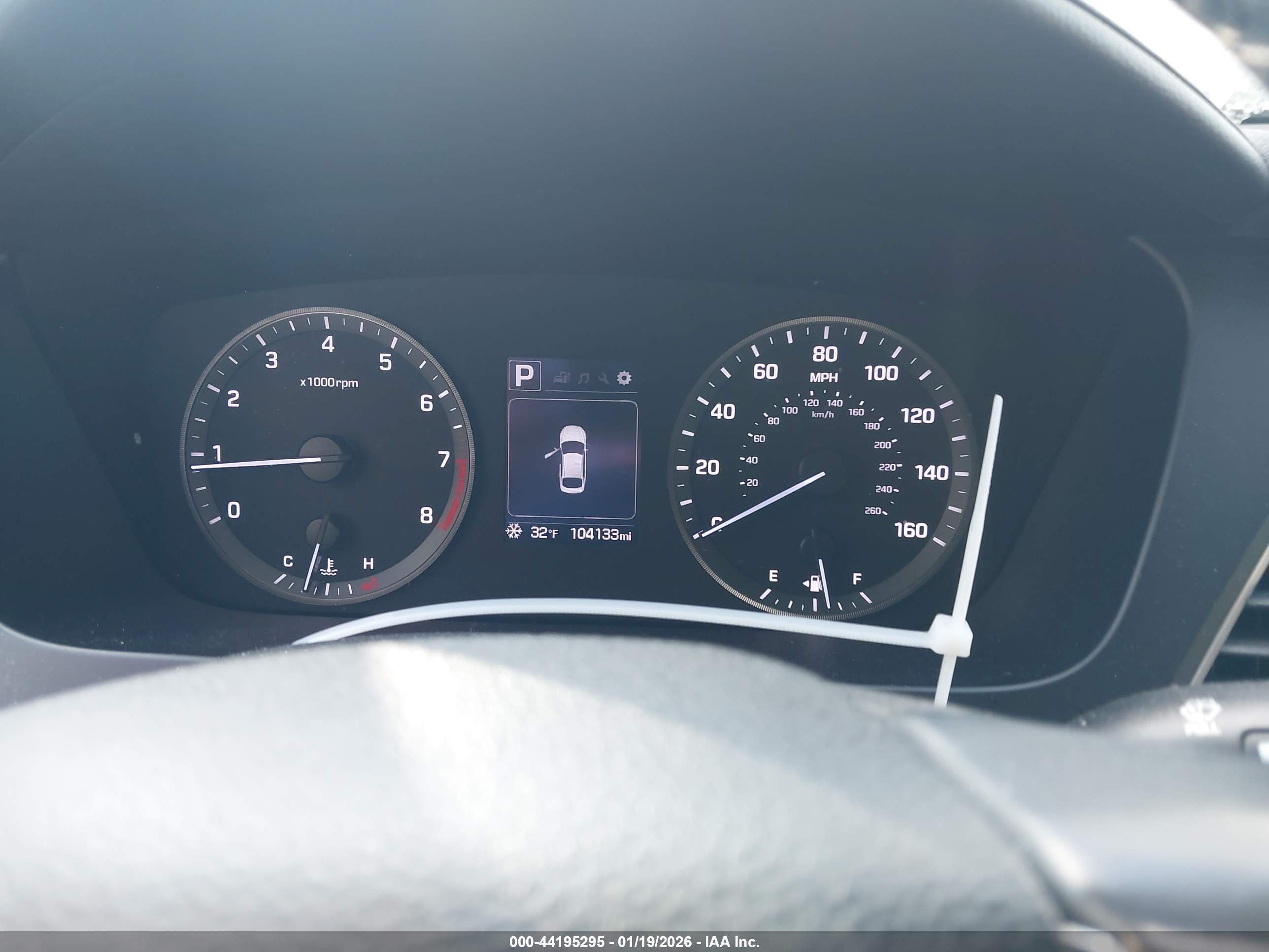 HYUNDAI SONATA image 7