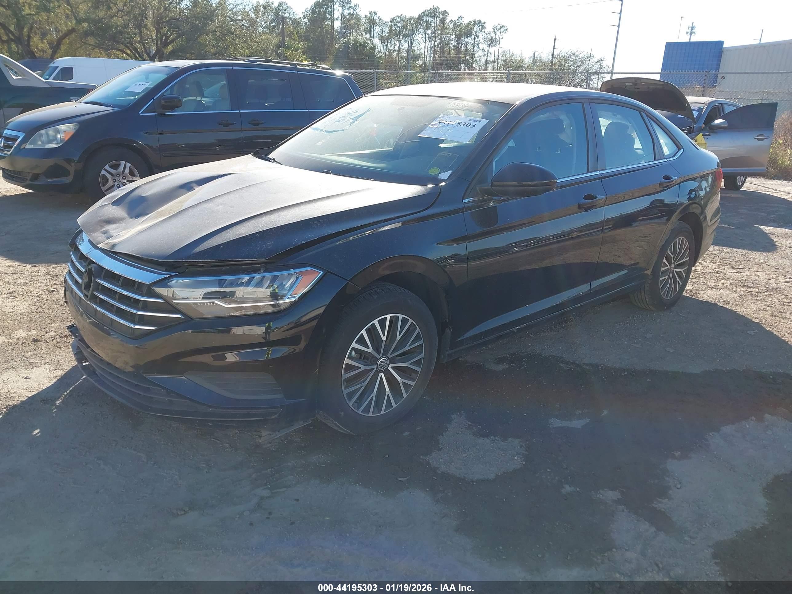 VOLKSWAGEN JETTA image 2