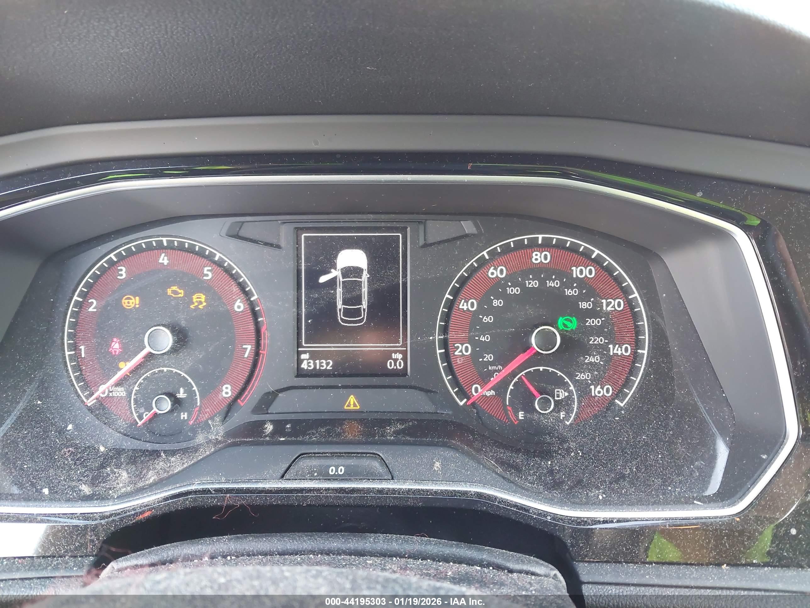 VOLKSWAGEN JETTA image 7