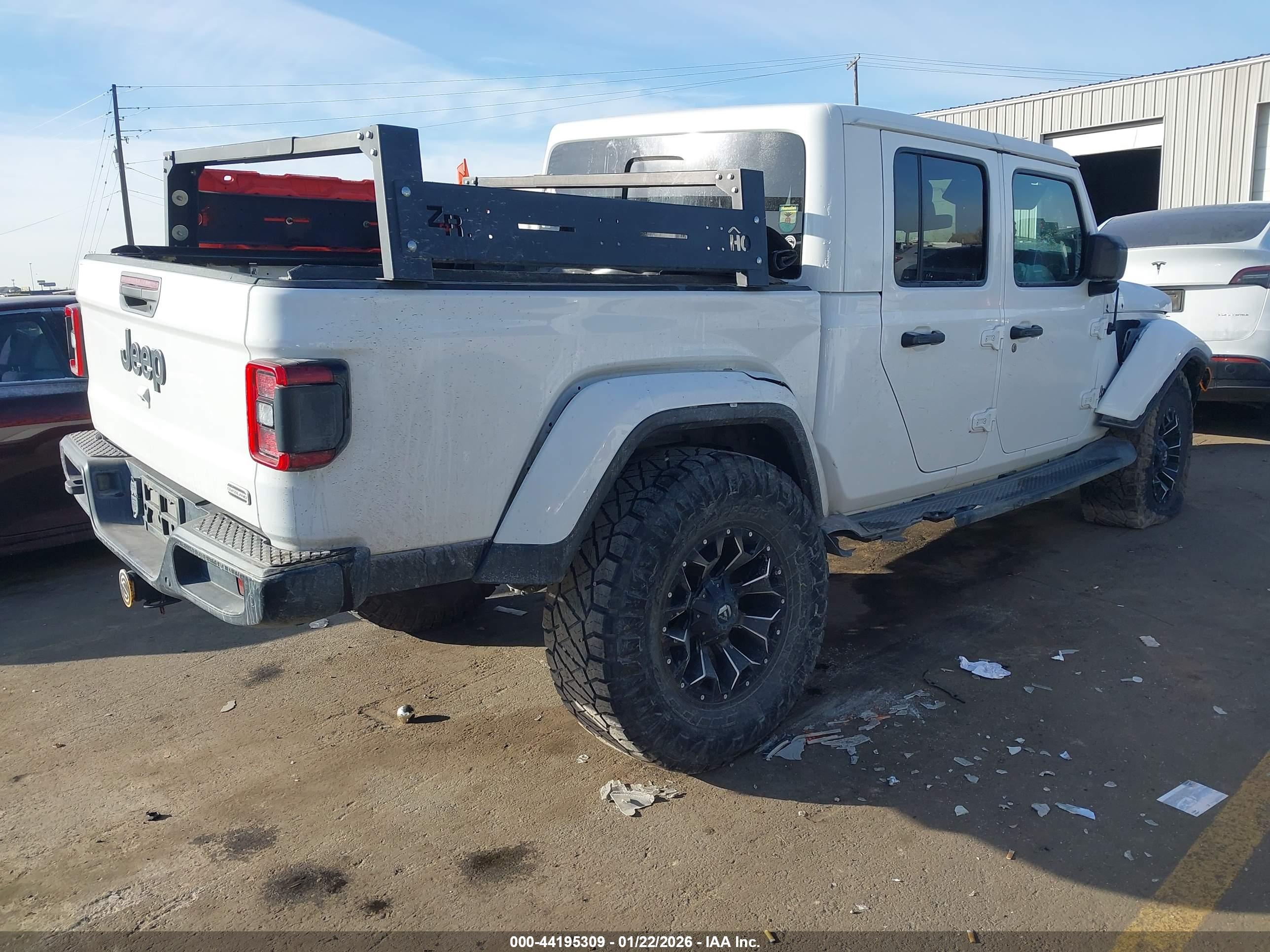JEEP GLADIATOR image 4