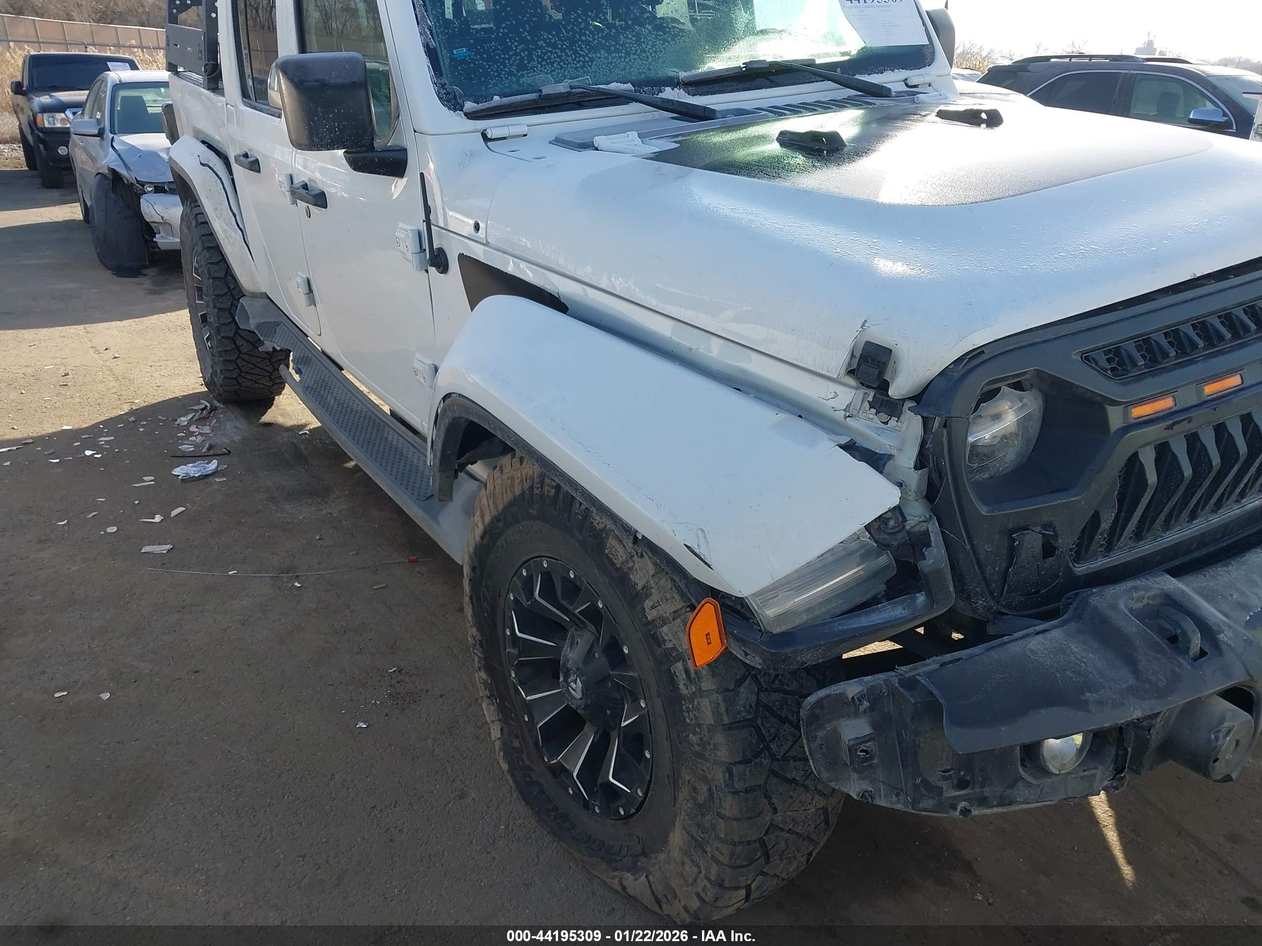 JEEP GLADIATOR image 6