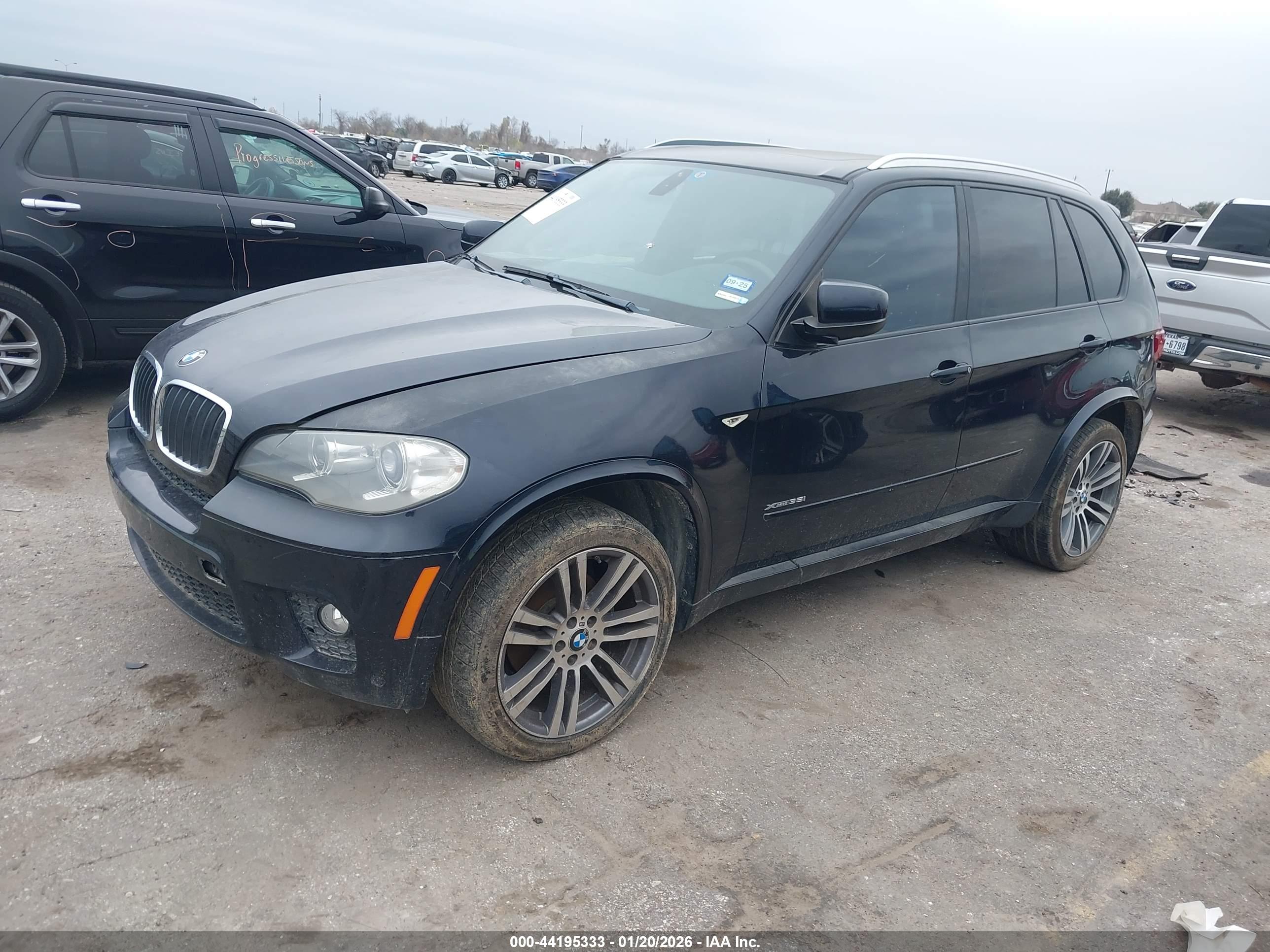 BMW X5 image 2