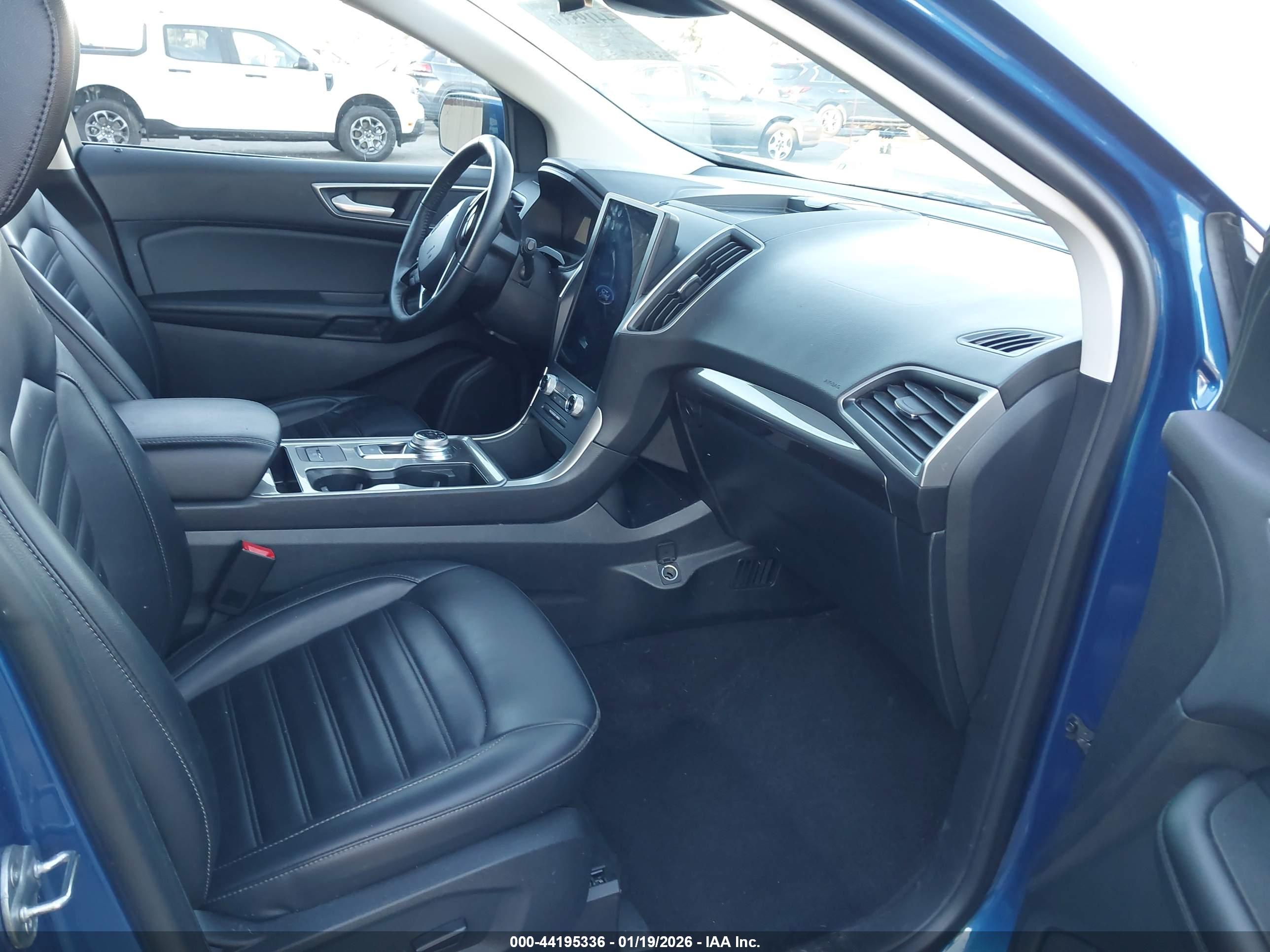 FORD EDGE image 5
