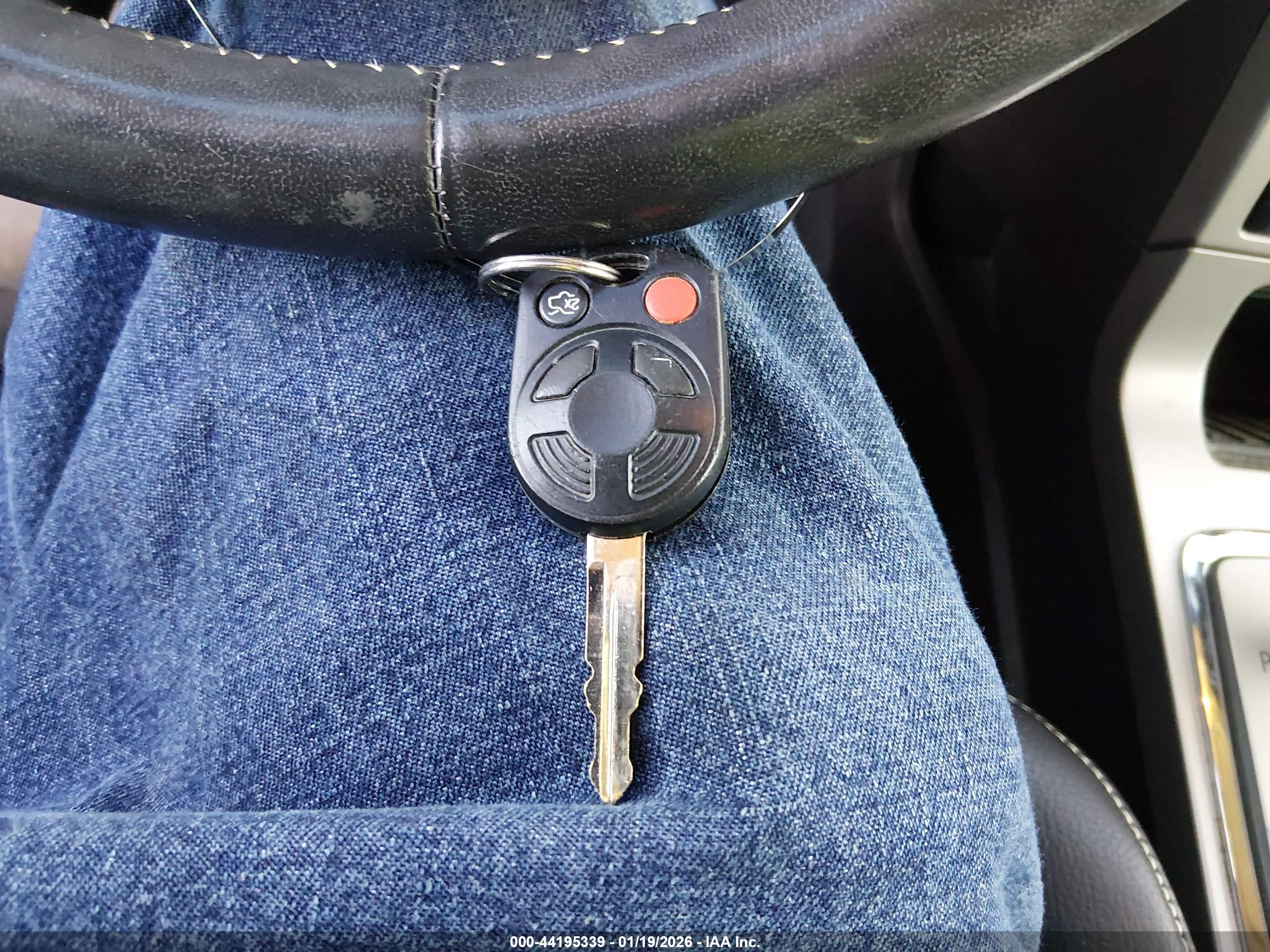 FORD FLEX image 11