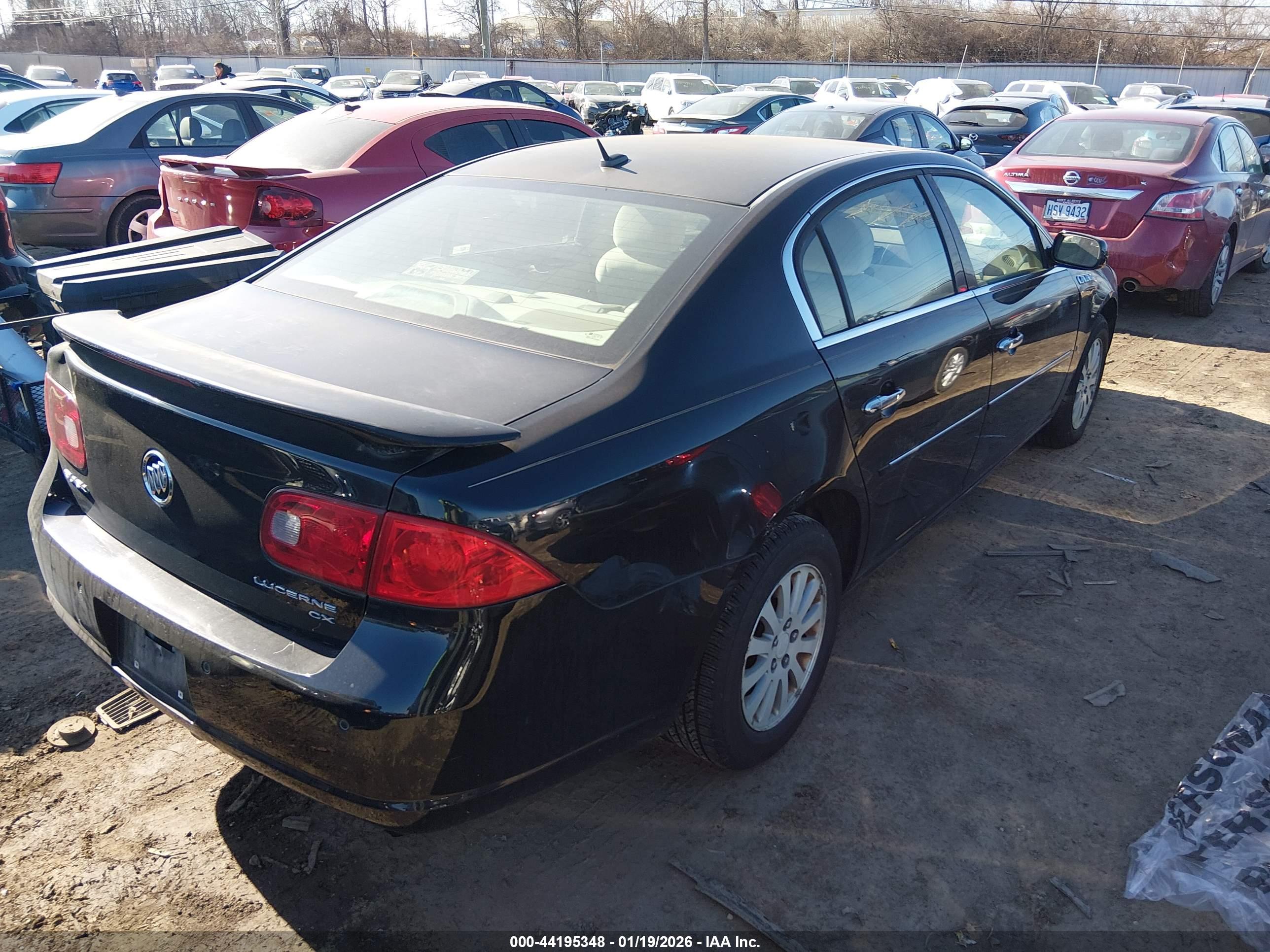 BUICK LUCERNE image 4