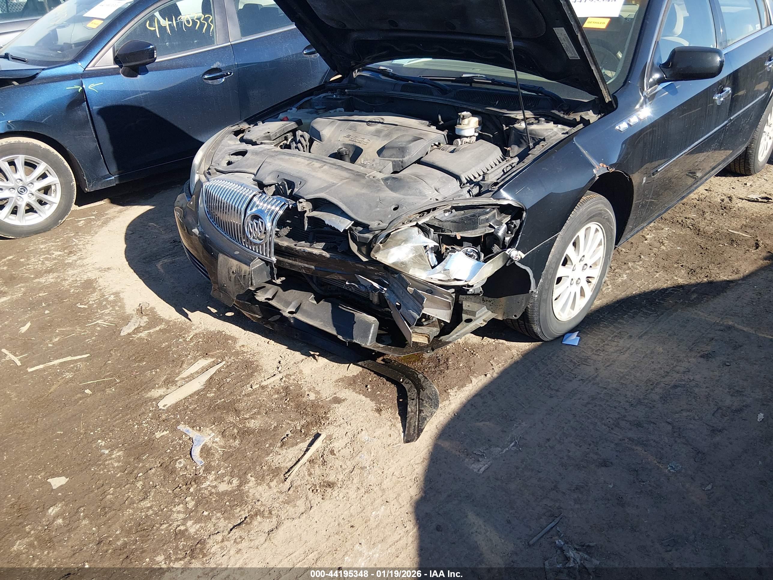 BUICK LUCERNE image 6