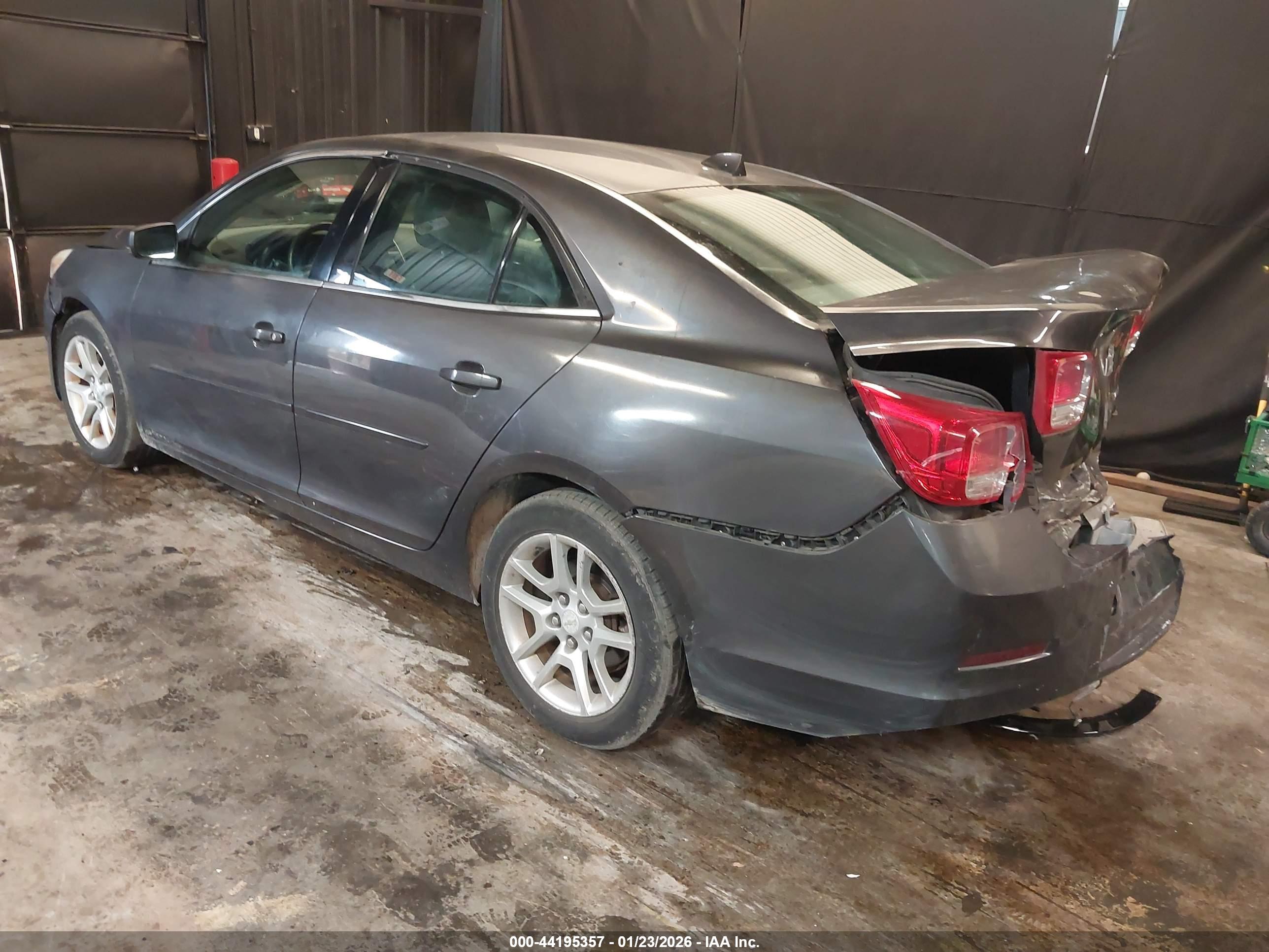 CHEVROLET MALIBU image 3