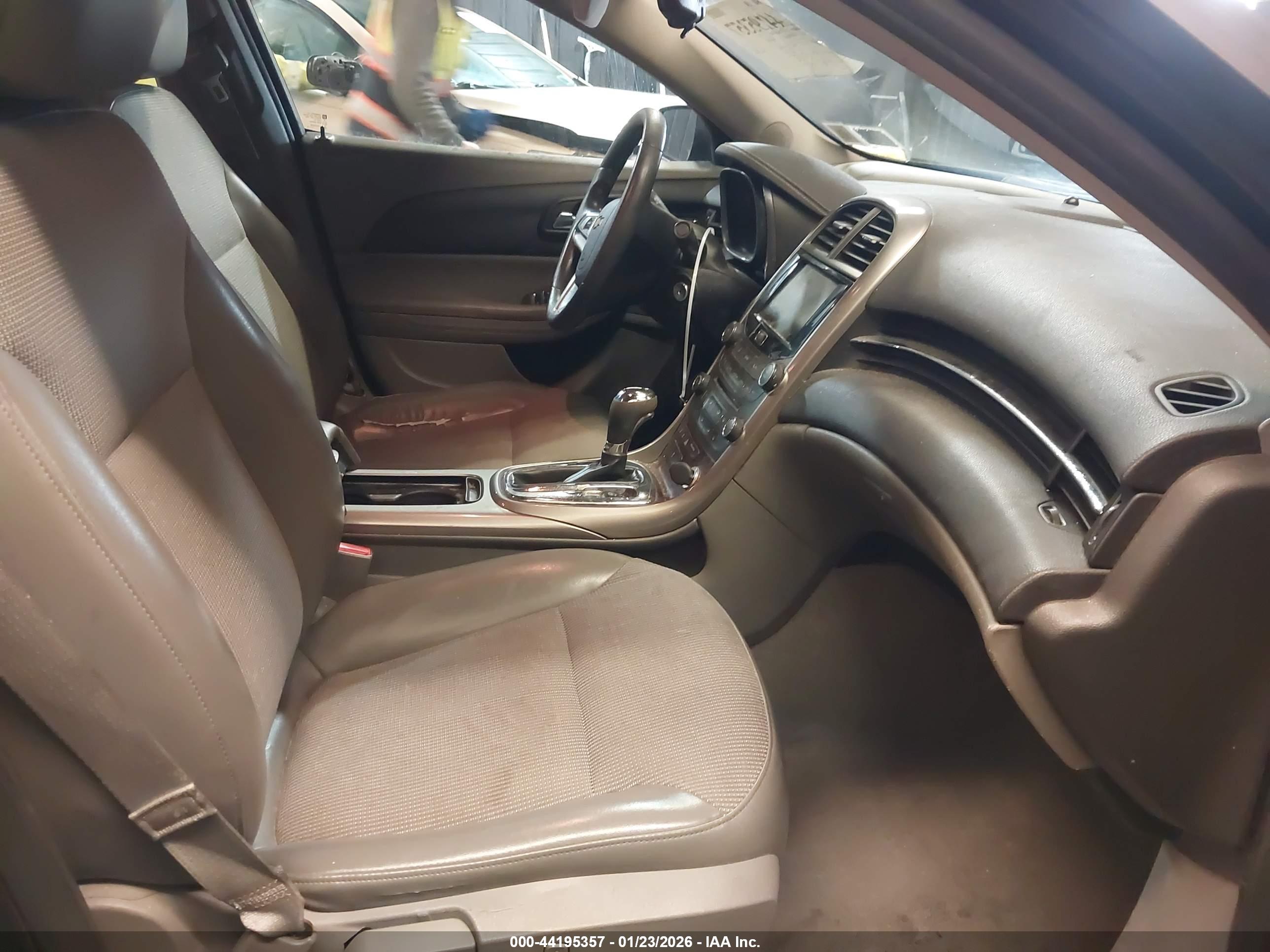 CHEVROLET MALIBU image 5