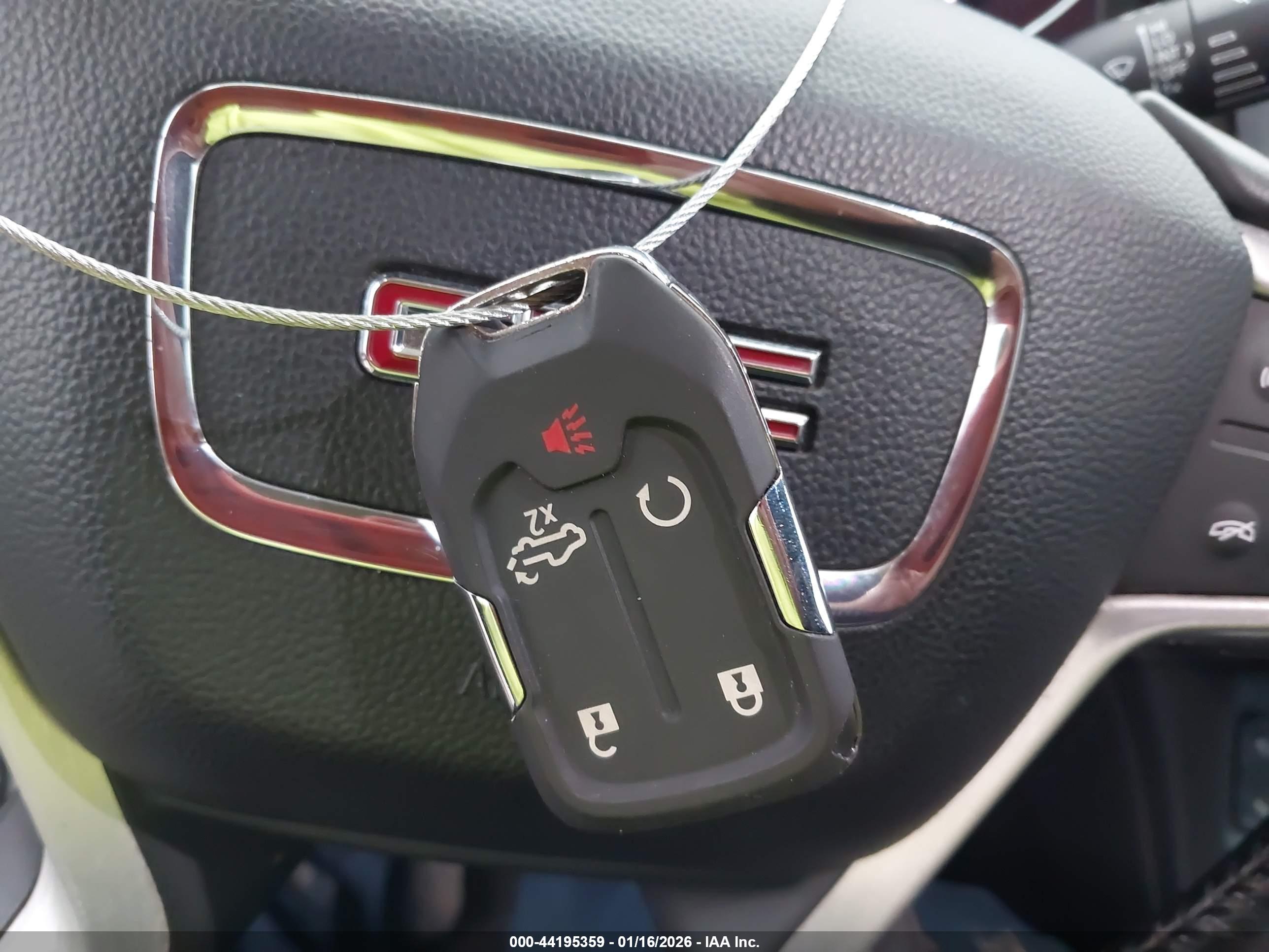 GMC ACADIA image 11