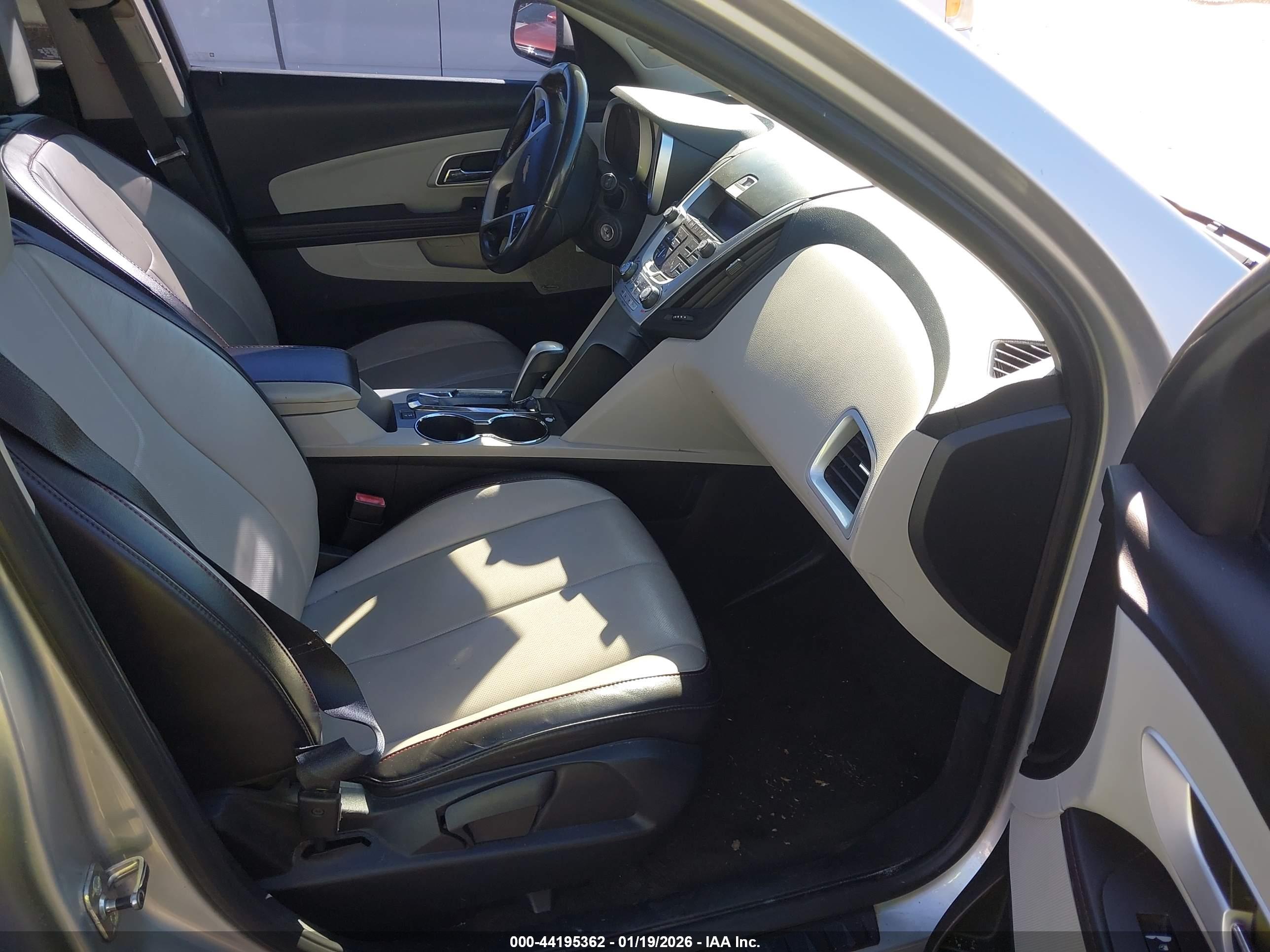 CHEVROLET EQUINOX image 5