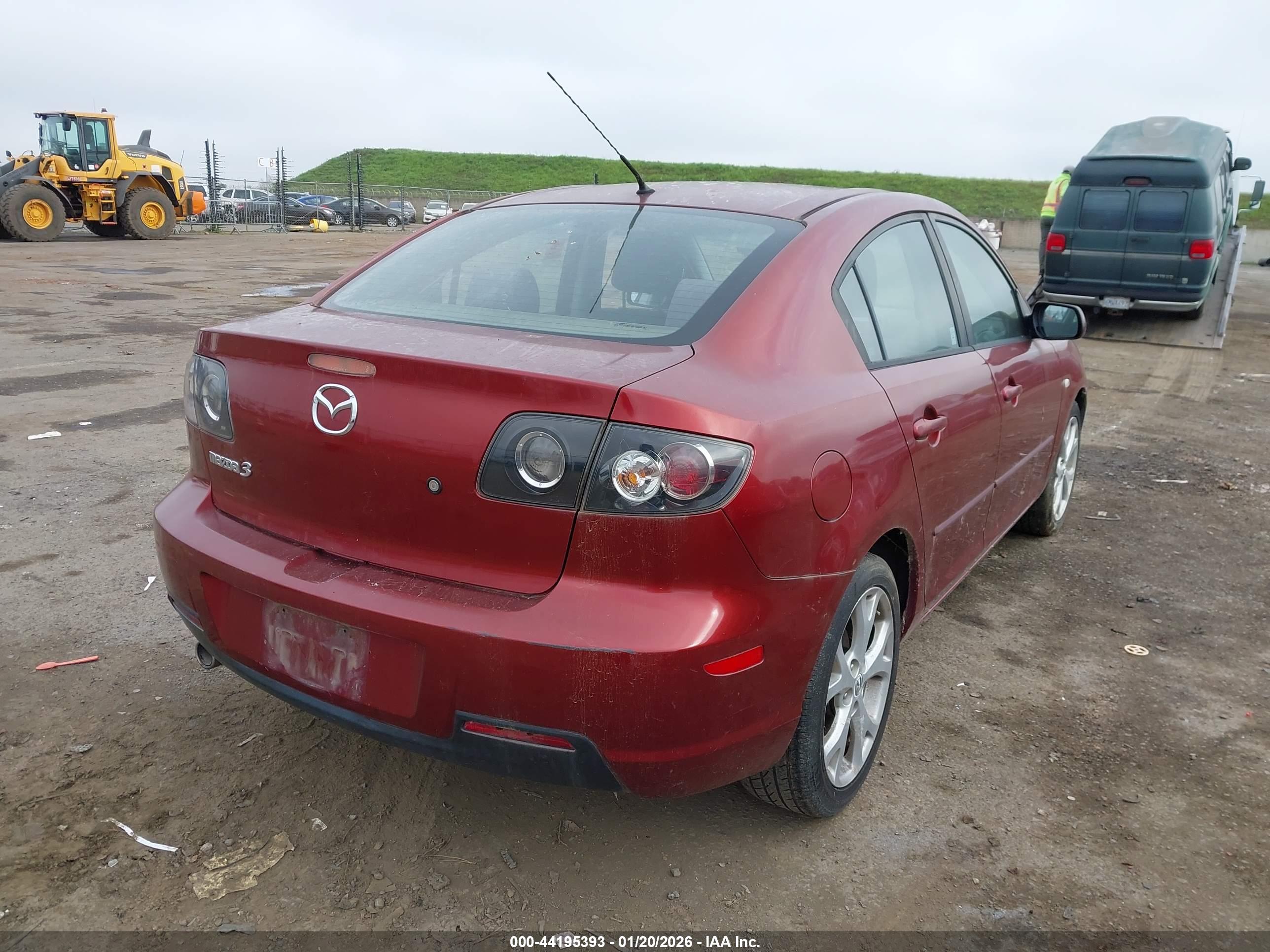 MAZDA MAZDA3 image 4