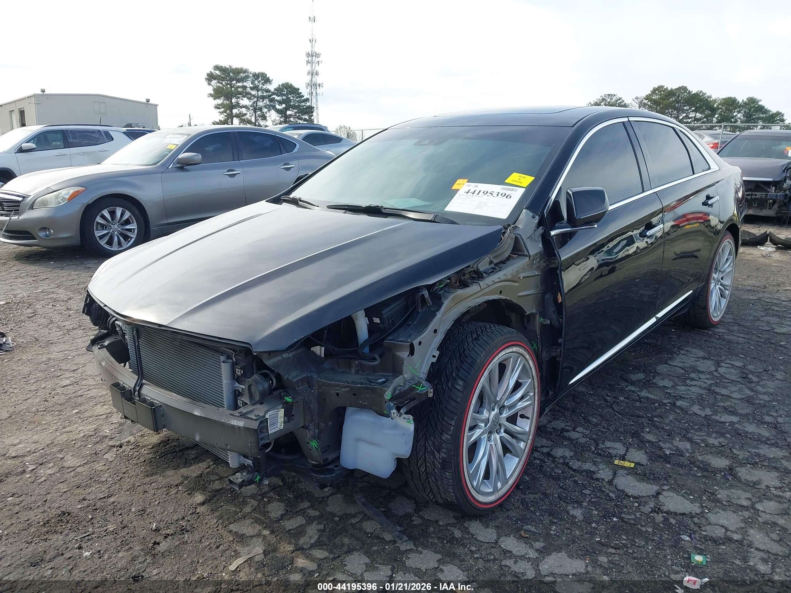CADILLAC XTS image 6