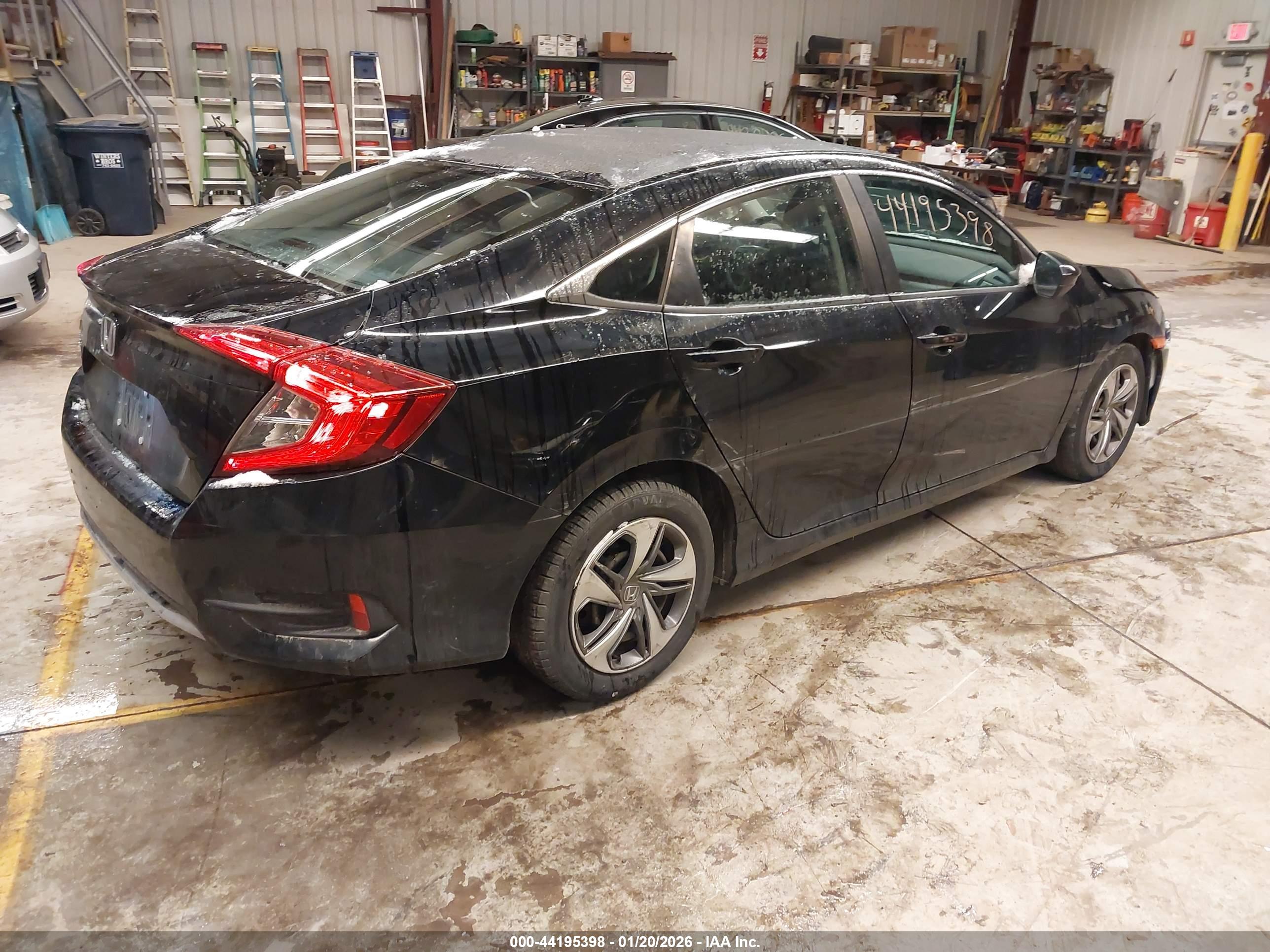 HONDA CIVIC image 4