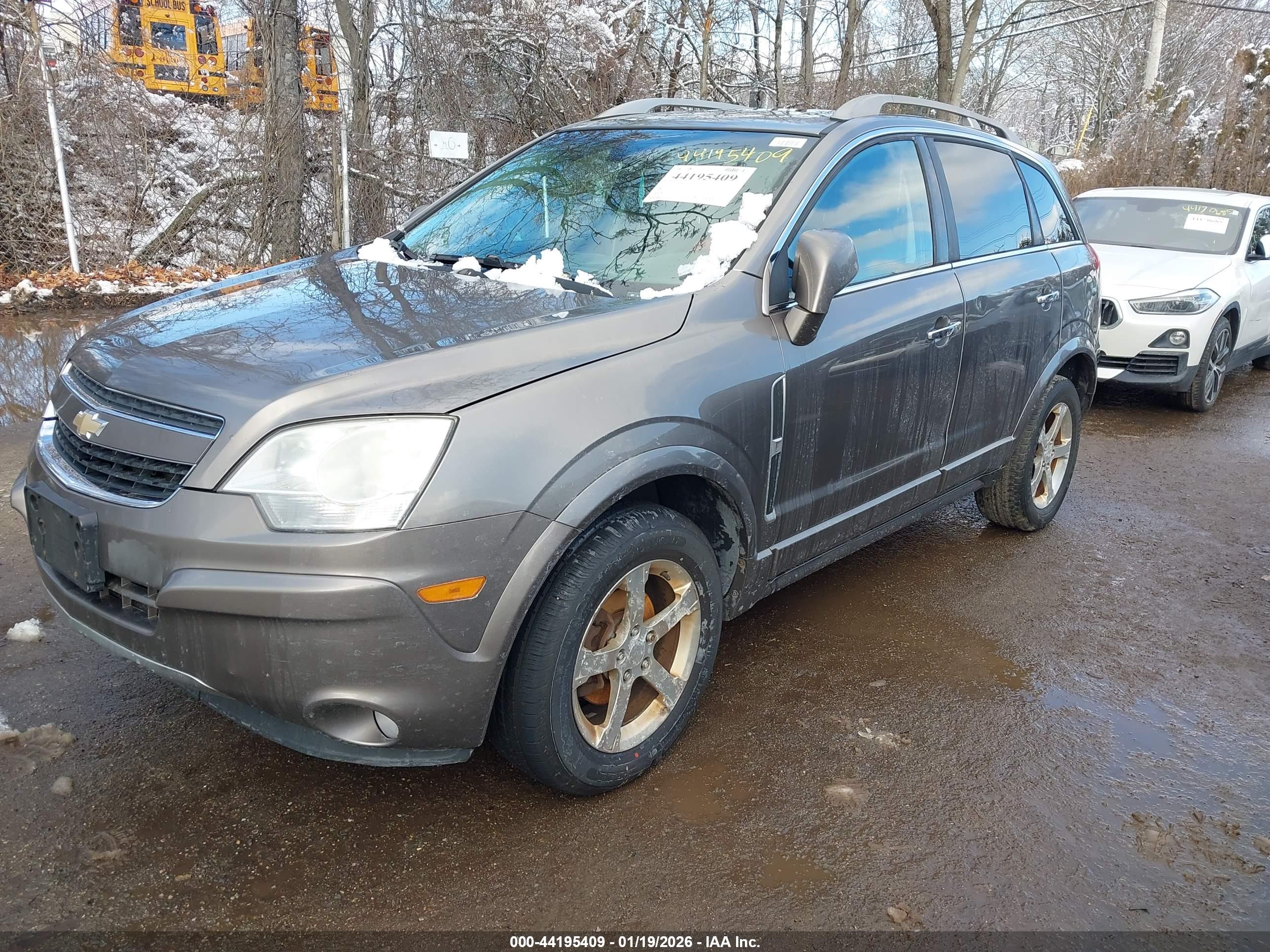 CHEVROLET CAPTIVA image 2