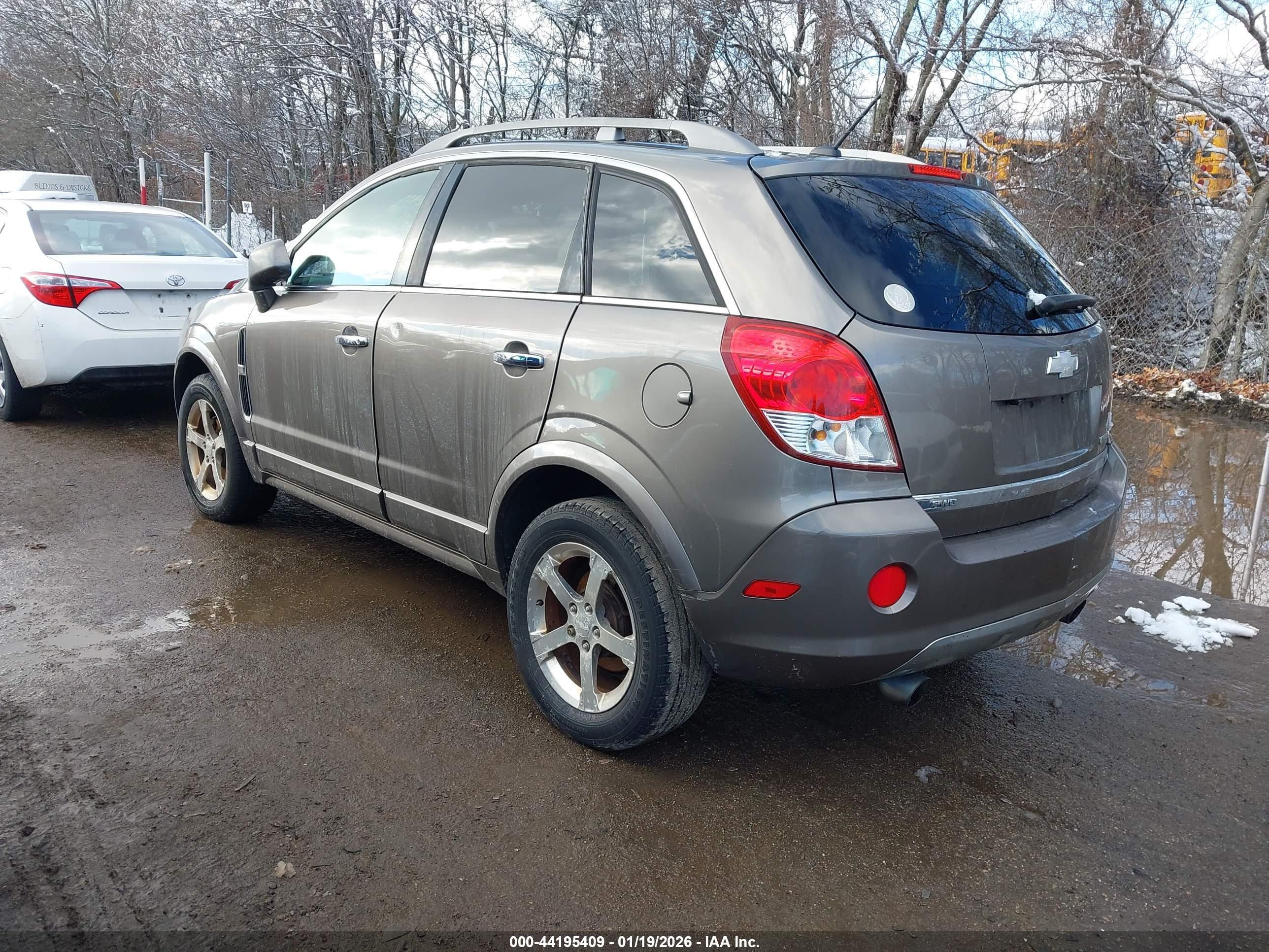 CHEVROLET CAPTIVA image 3