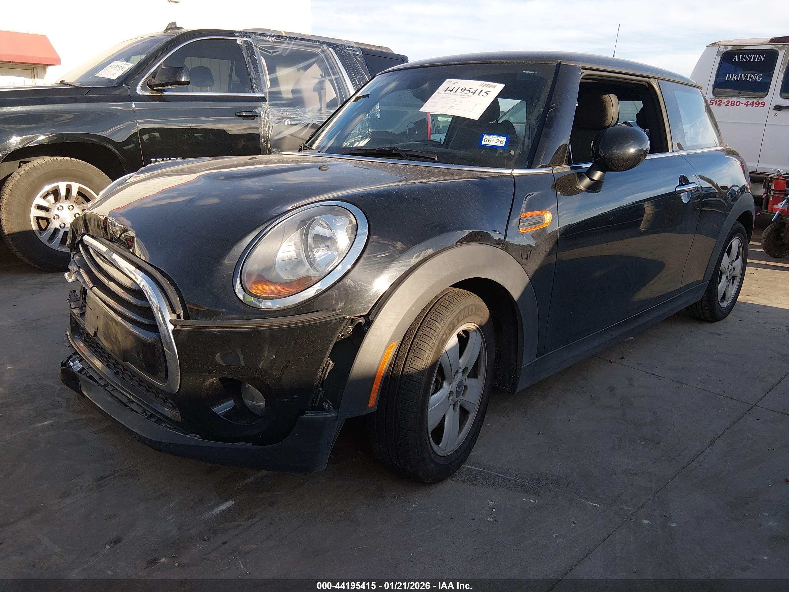 MINI HARDTOP image 2