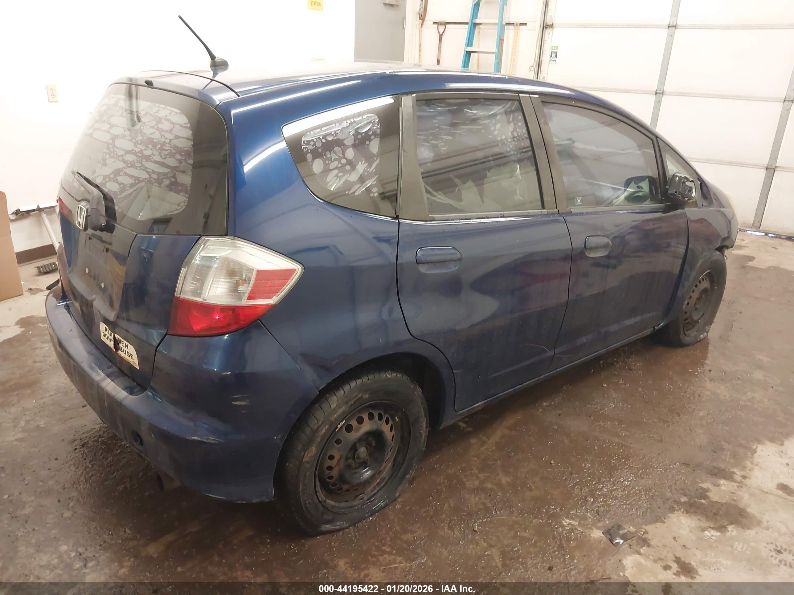 HONDA FIT image 4