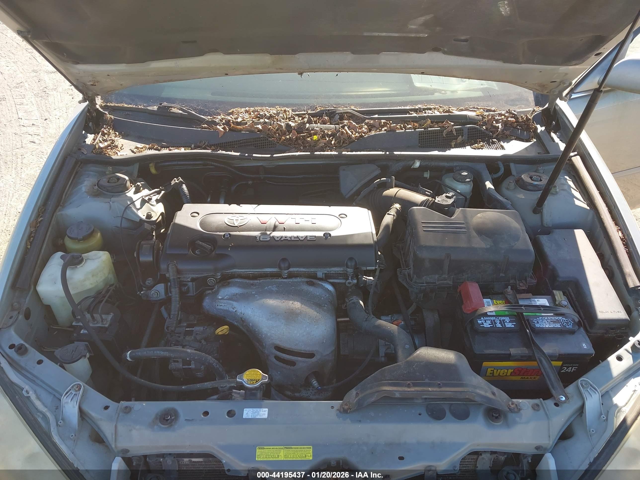 TOYOTA CAMRY image 10