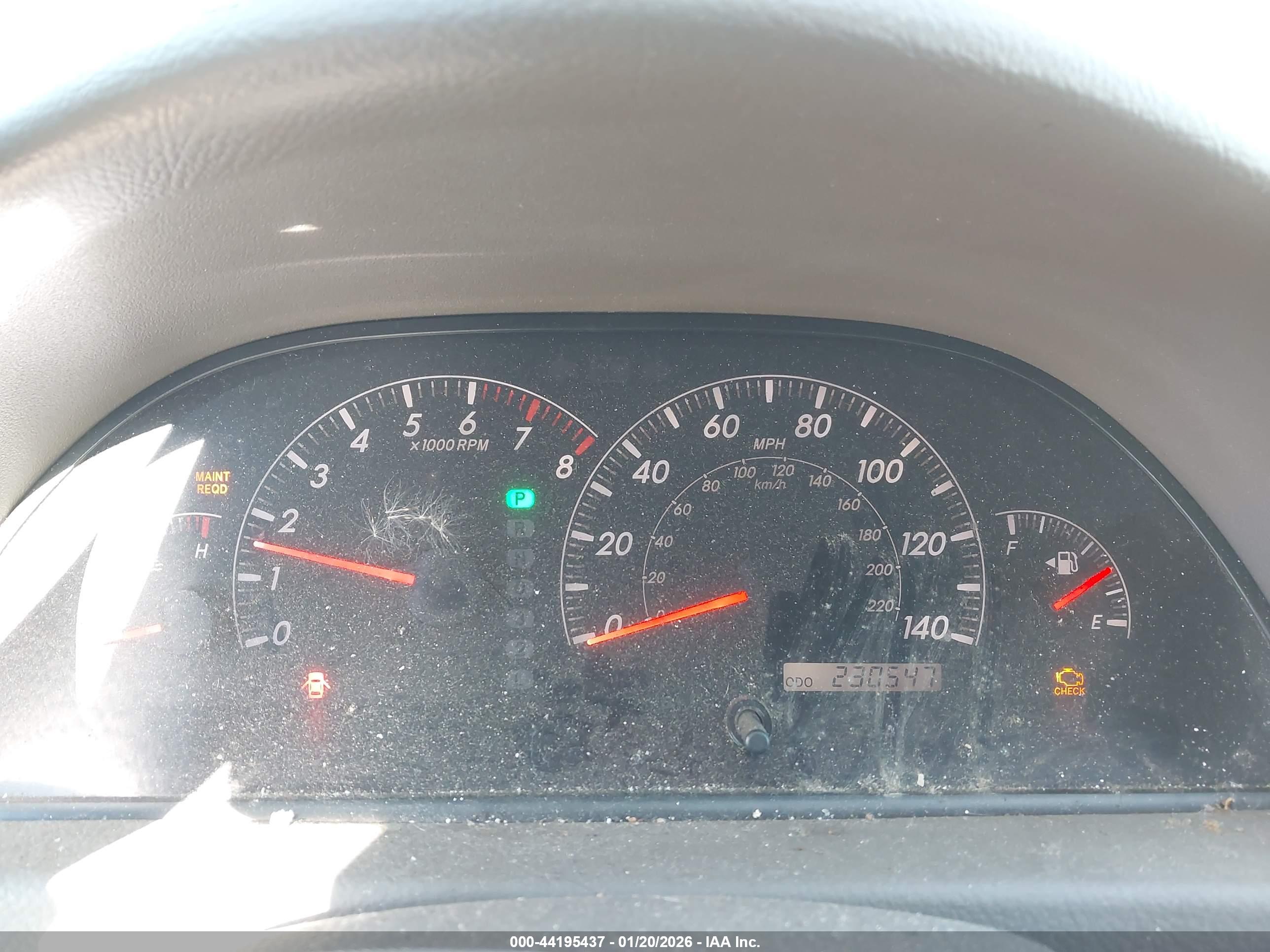 TOYOTA CAMRY image 7