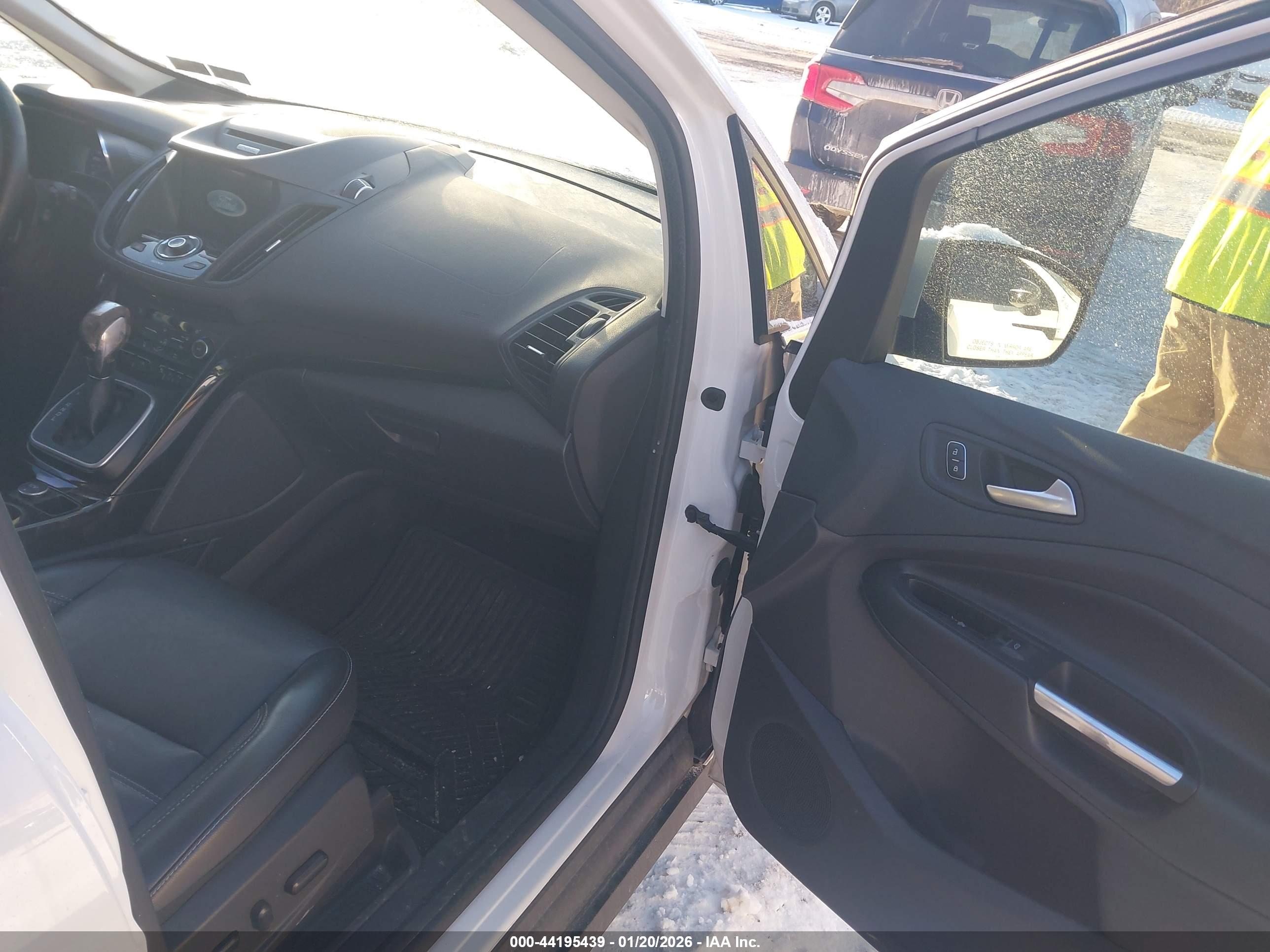 FORD C-MAX image 5