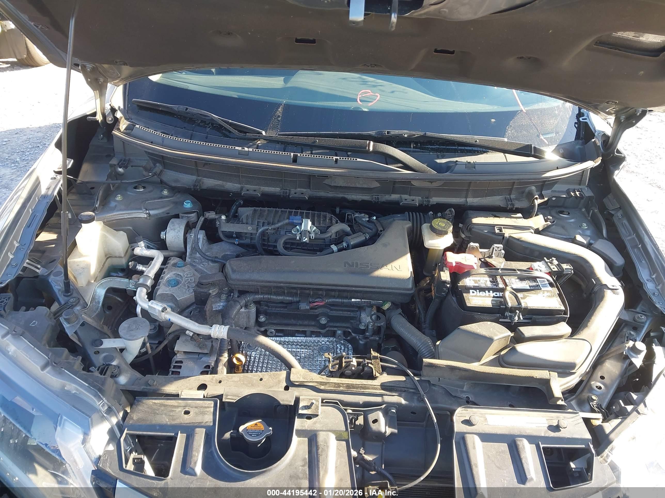 NISSAN ROGUE image 10