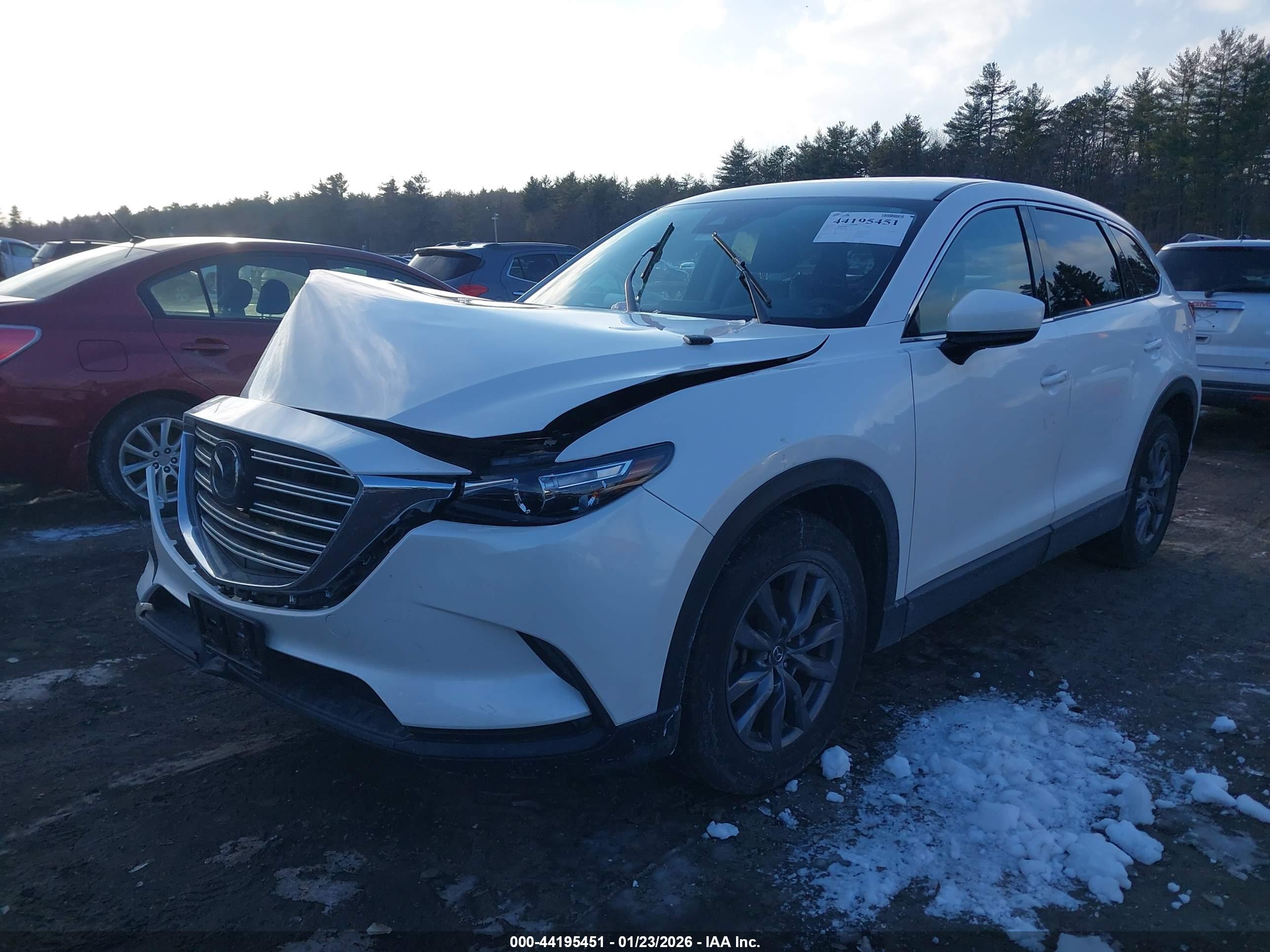 MAZDA CX-9 image 2